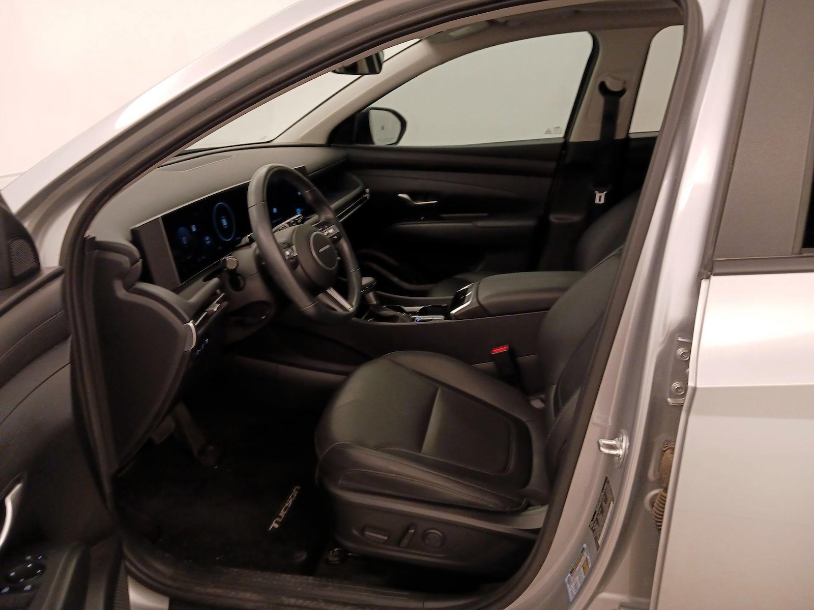 2025 Hyundai Tucson SEL Convenience - Photo 12