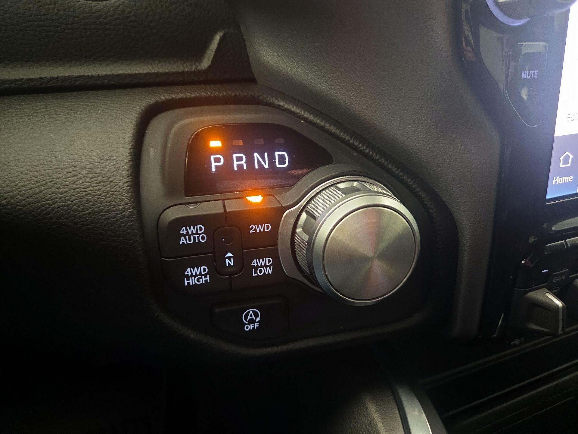 Thumbnail: 2025 RAM 1500 - 18