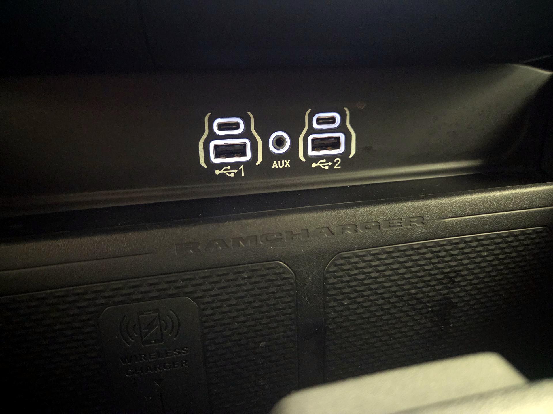 Thumbnail: 2025 RAM 1500 - 19