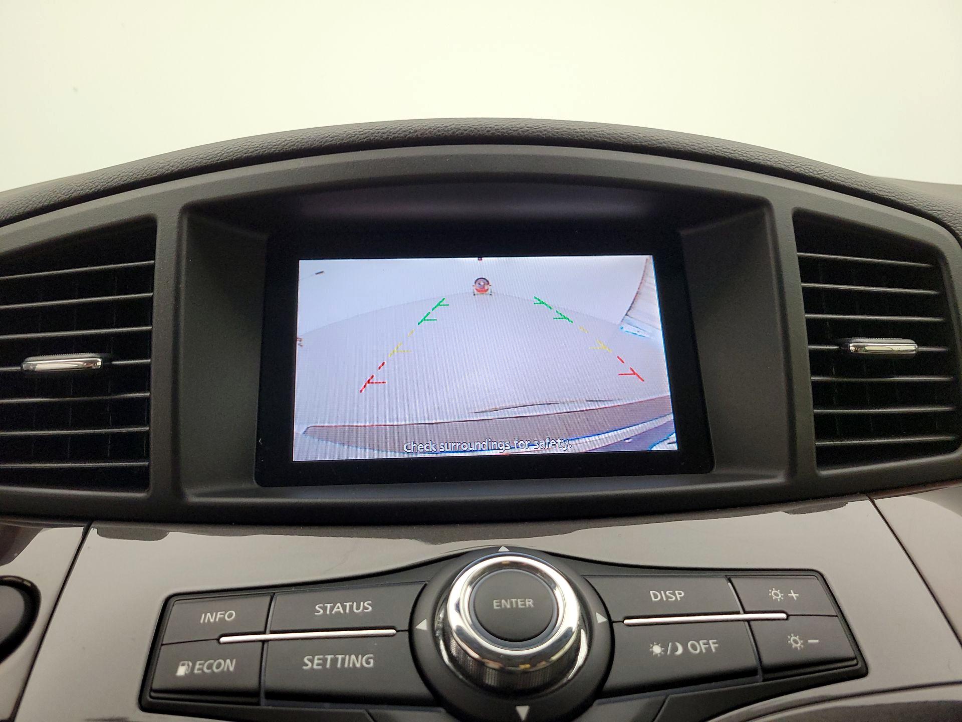 Thumbnail: 2016 Nissan Quest - 14