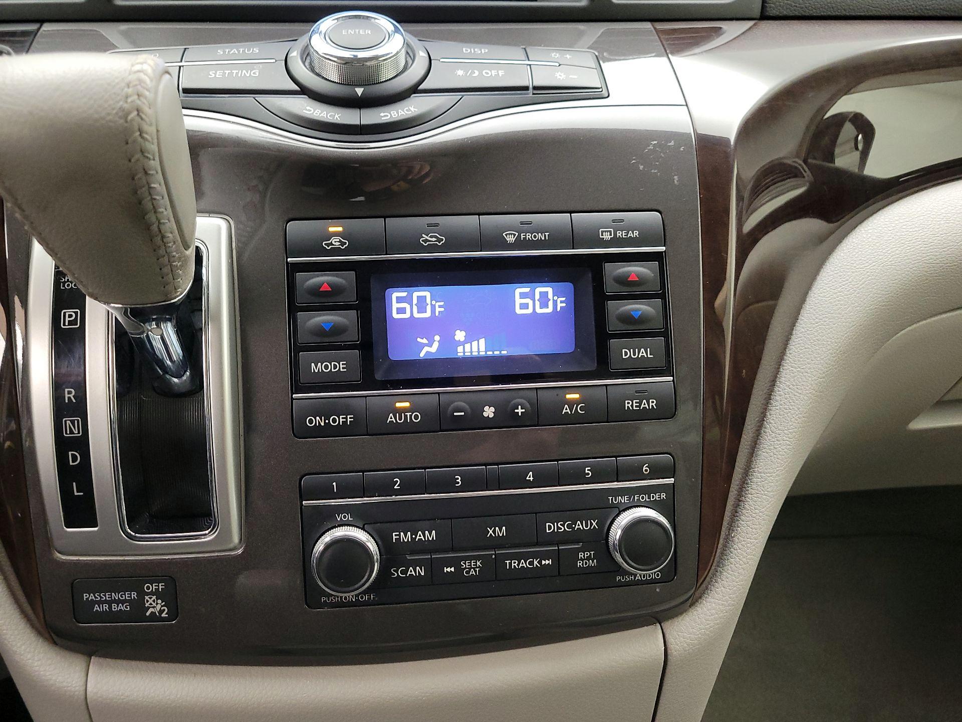 Thumbnail: 2016 Nissan Quest - 16