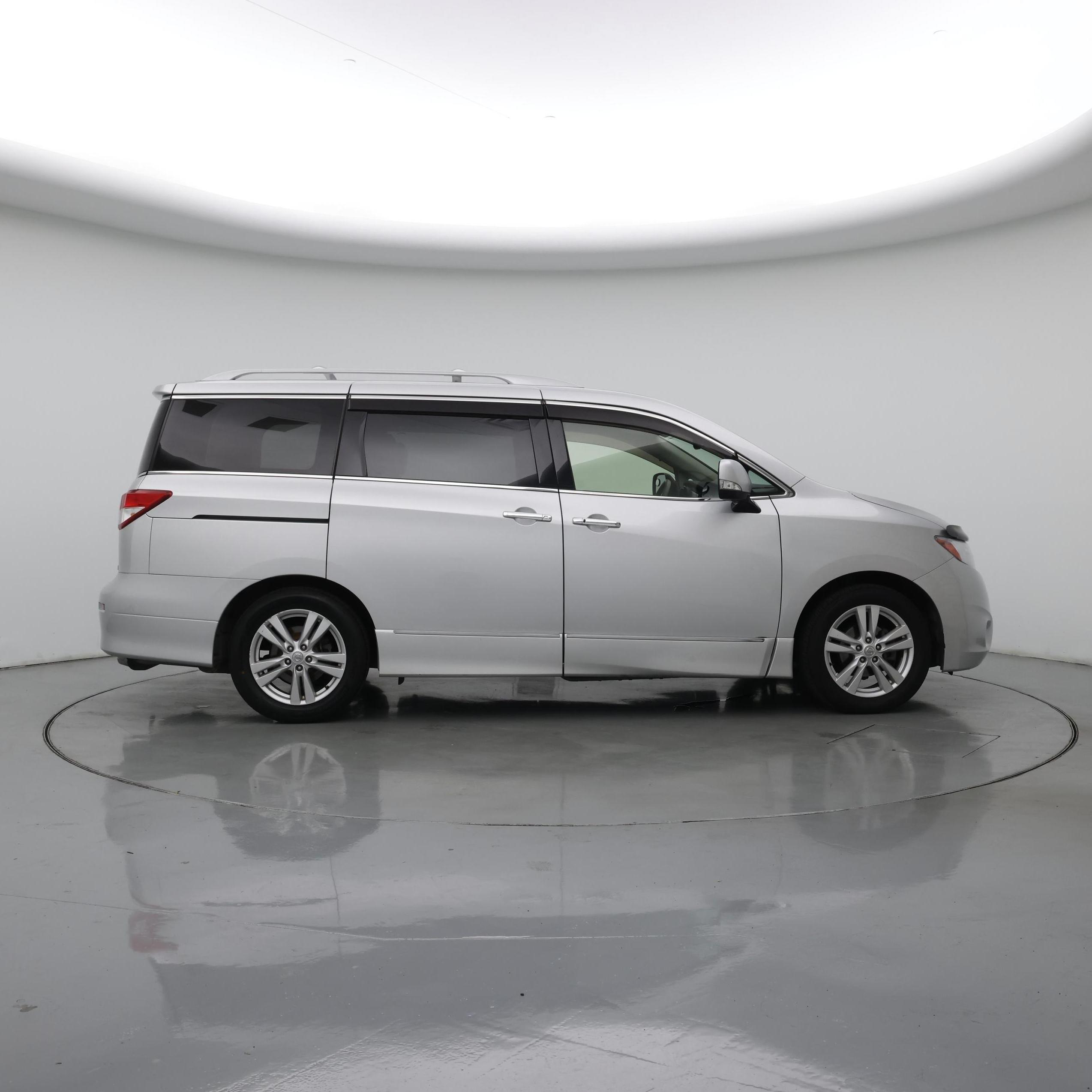 Thumbnail: 2016 Nissan Quest - 7