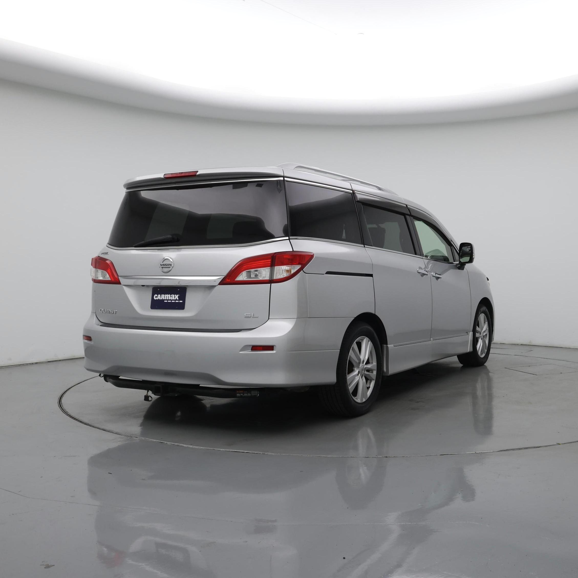 Thumbnail: 2016 Nissan Quest - 8