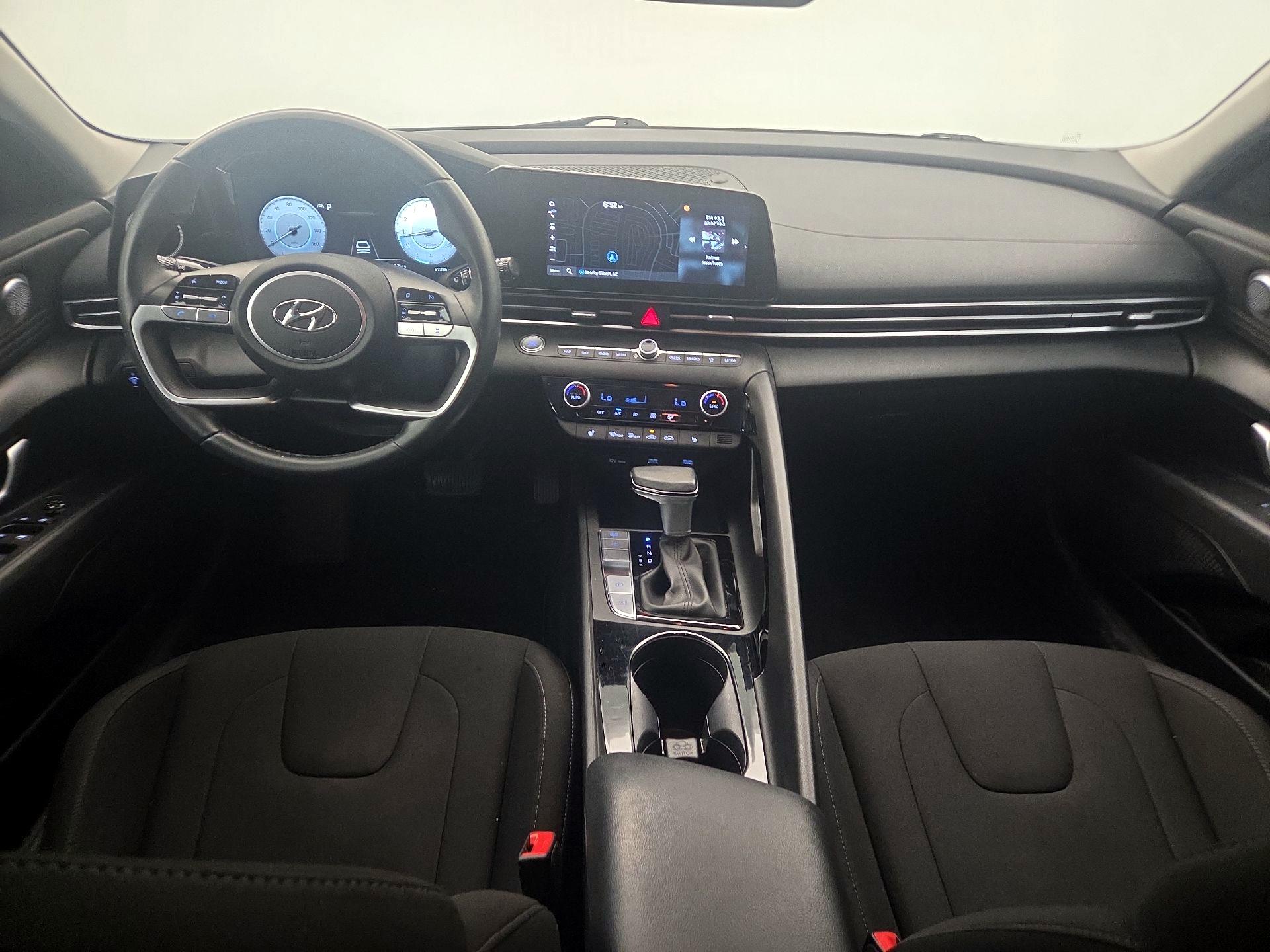 Thumbnail: 2023 Hyundai Elantra - 9