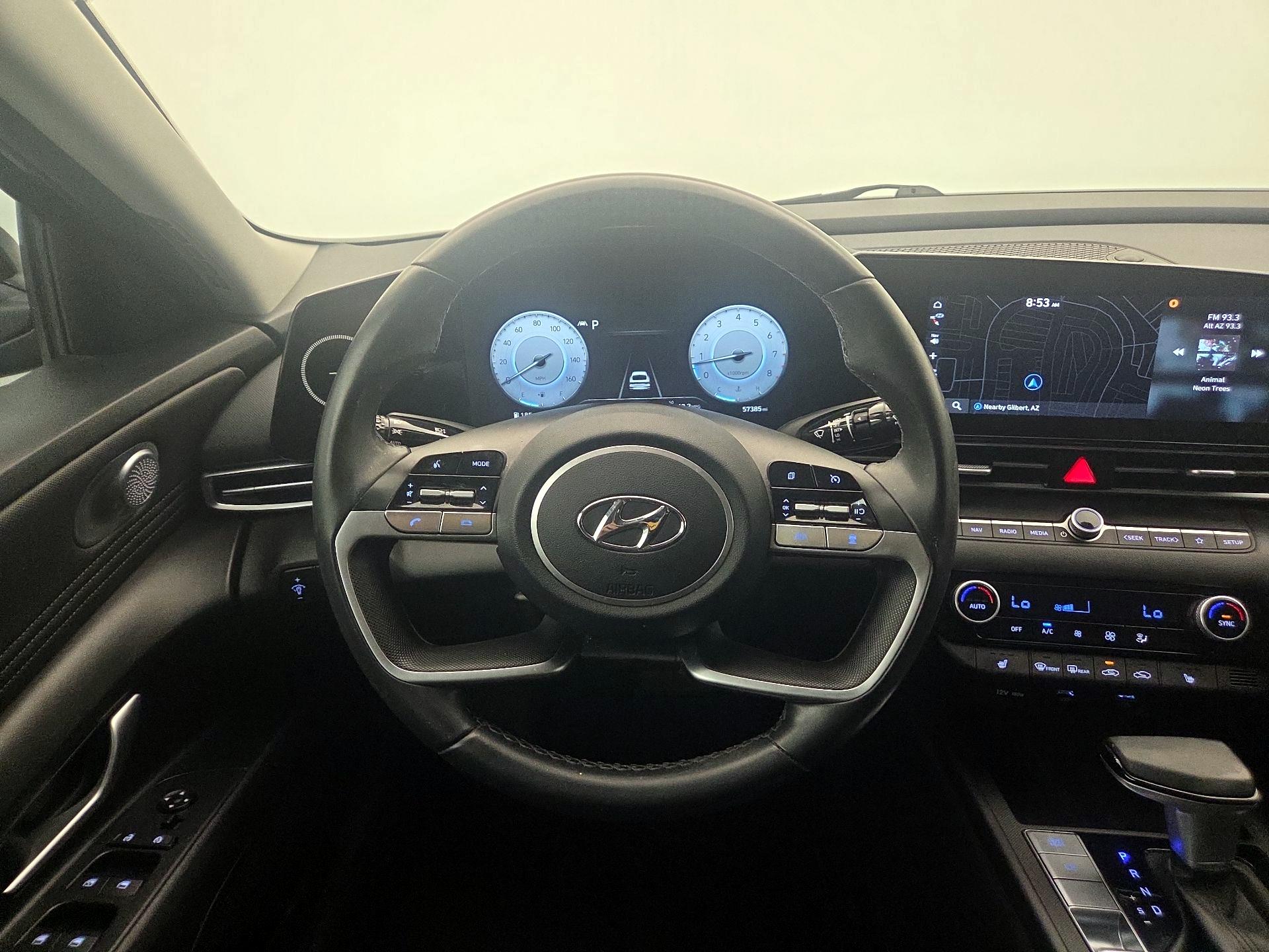 Thumbnail: 2023 Hyundai Elantra - 10