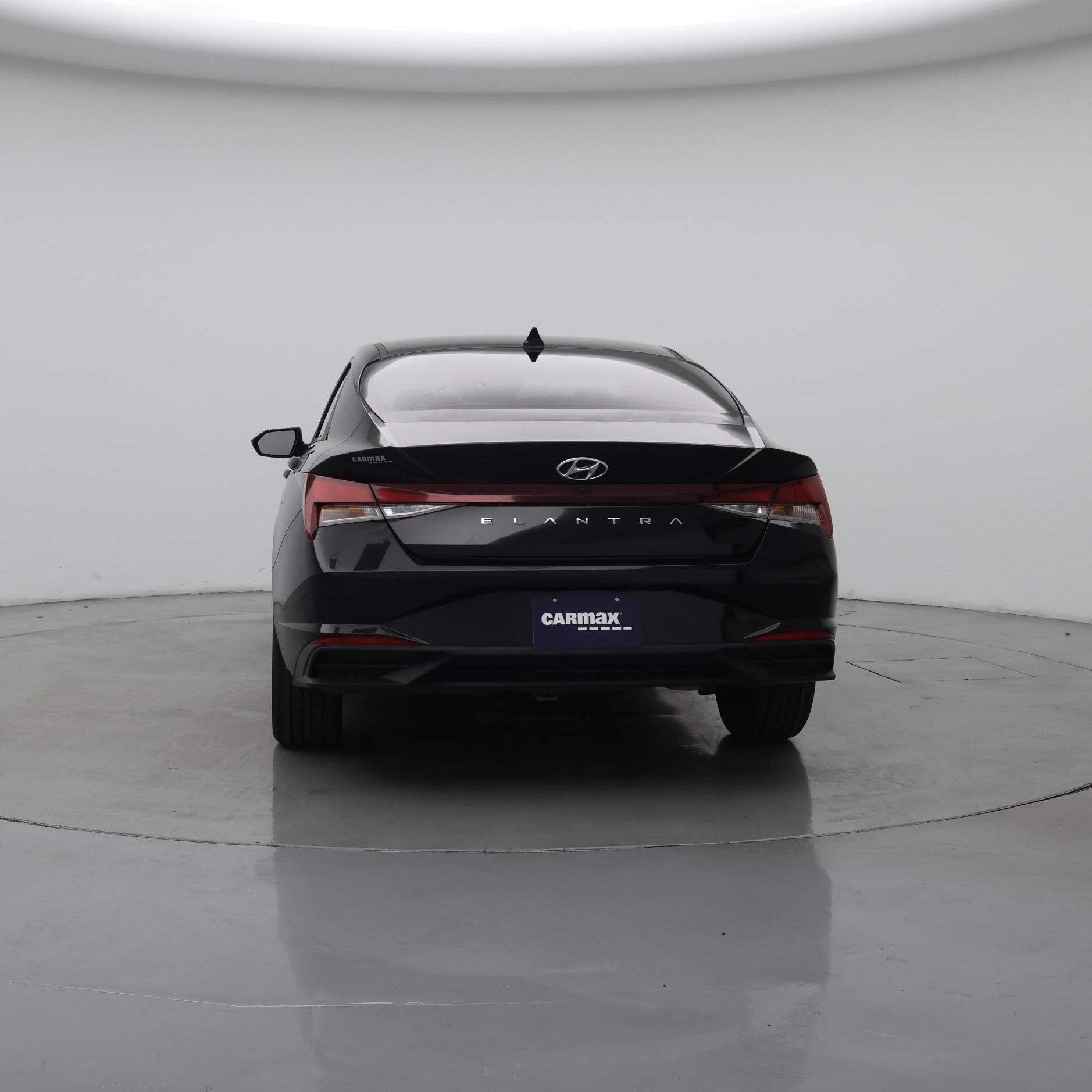 Thumbnail: 2023 Hyundai Elantra - 6