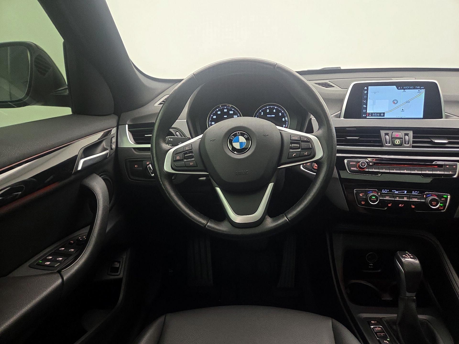 Thumbnail: 2019 BMW X1 - 10