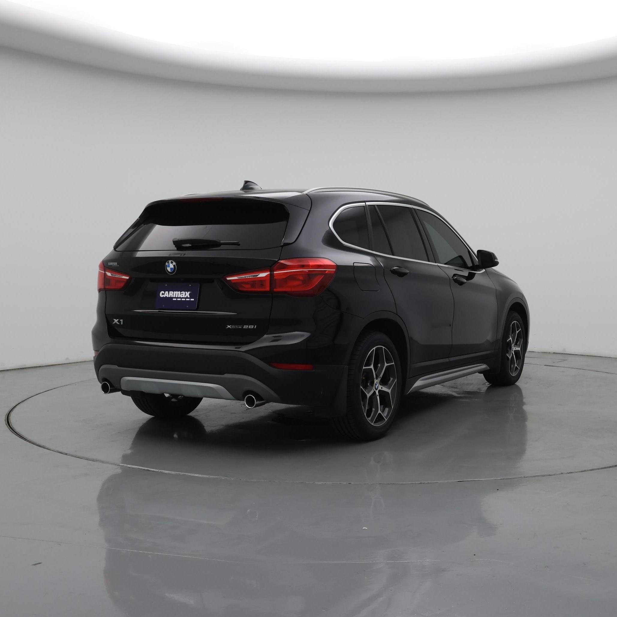 Thumbnail: 2019 BMW X1 - 8