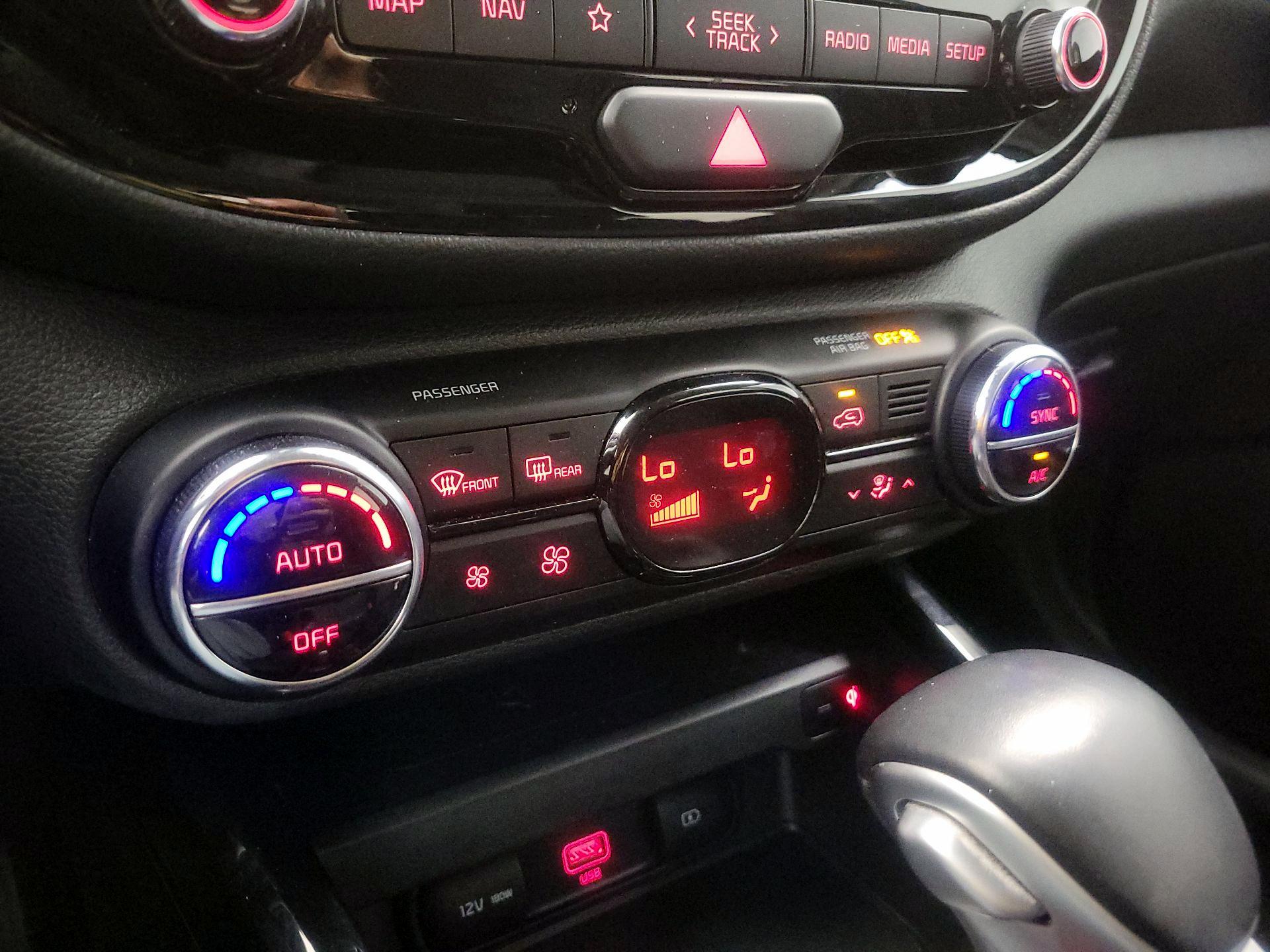 Thumbnail: 2022 Kia Soul - 17