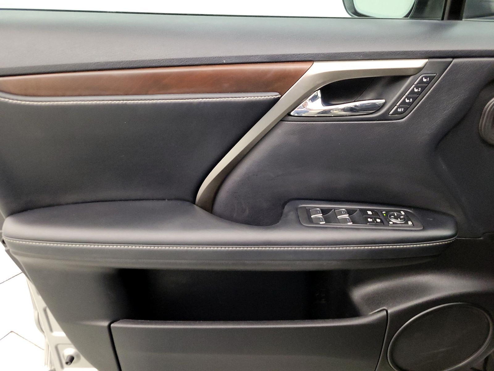 2022 Lexus RX 350 - Photo 13