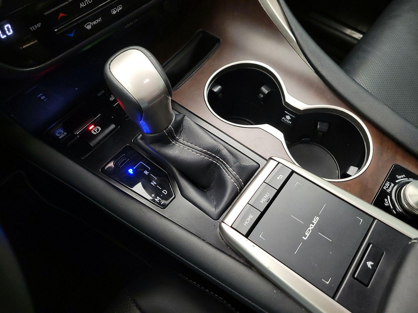 2022 Lexus RX 350 - Photo 18
