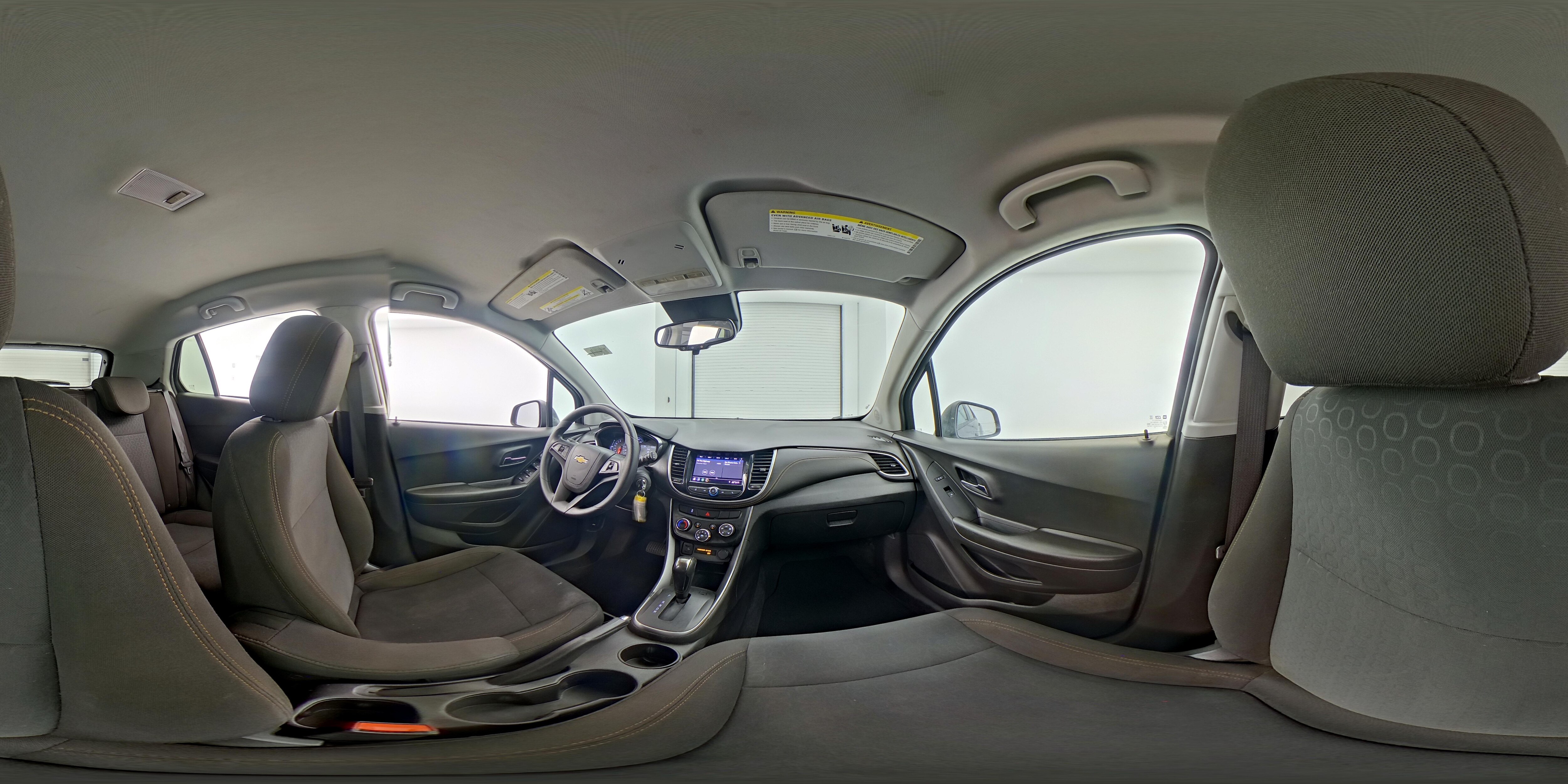 2021 Chevrolet Trax LS - Photo 24