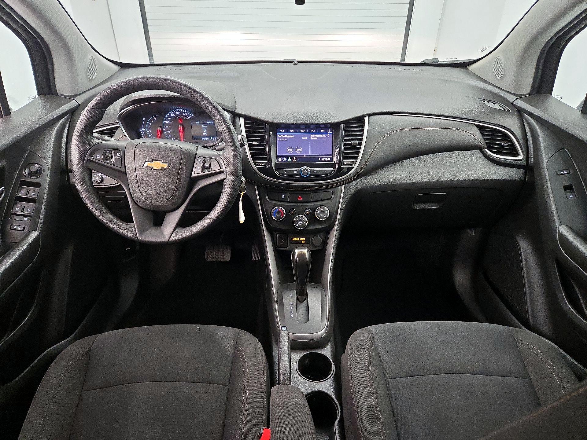 Thumbnail: 2021 Chevrolet Trax - 9