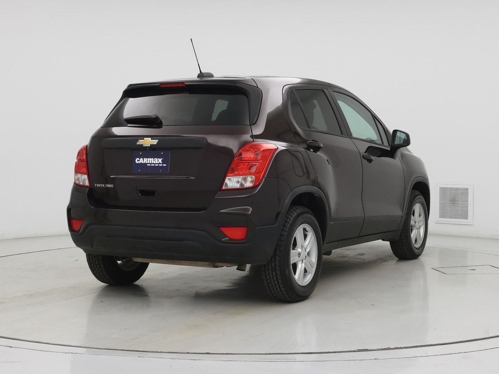 2021 Chevrolet Trax LS - Photo 9