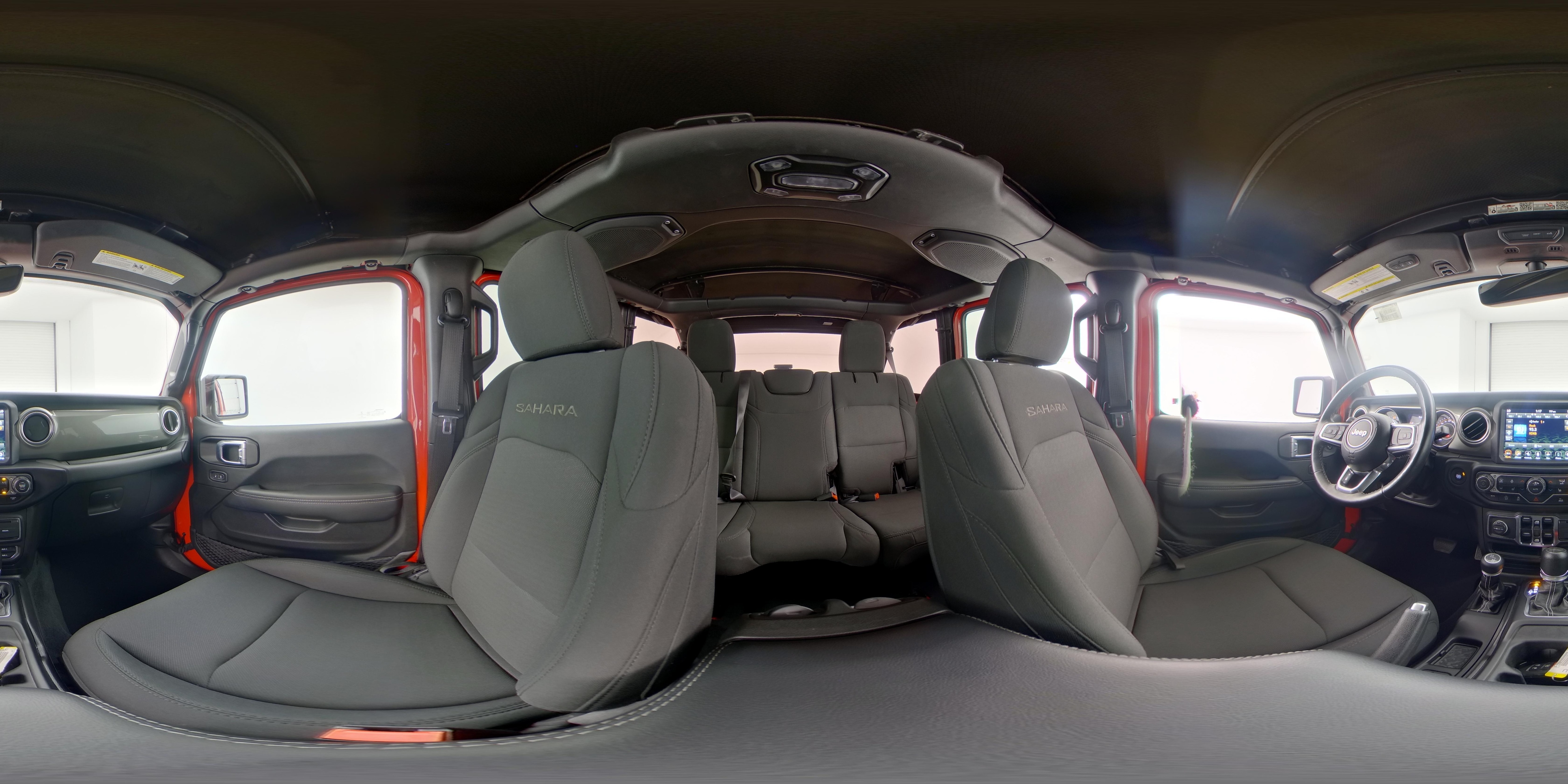 2023 Jeep Wrangler 4-Door Sahara - Photo 25