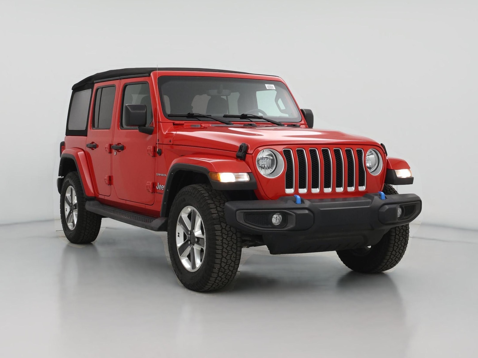 2023 Jeep Wrangler 4-Door Sahara - Photo 1