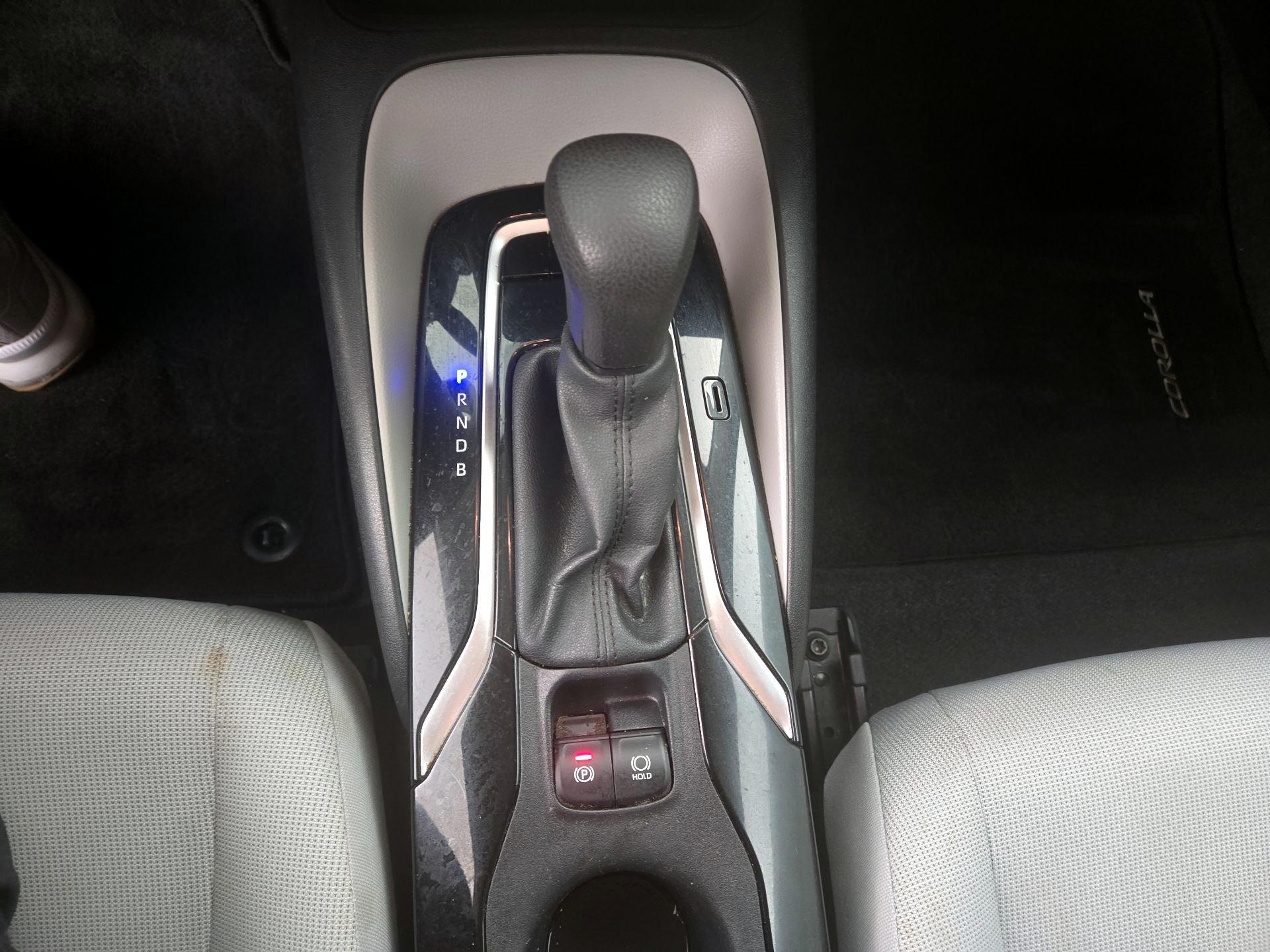 Thumbnail: 2021 Toyota Corolla - 17