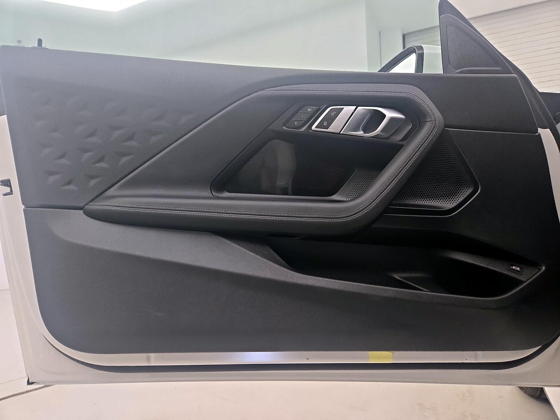 Thumbnail: 2022 BMW 2 Series - 12