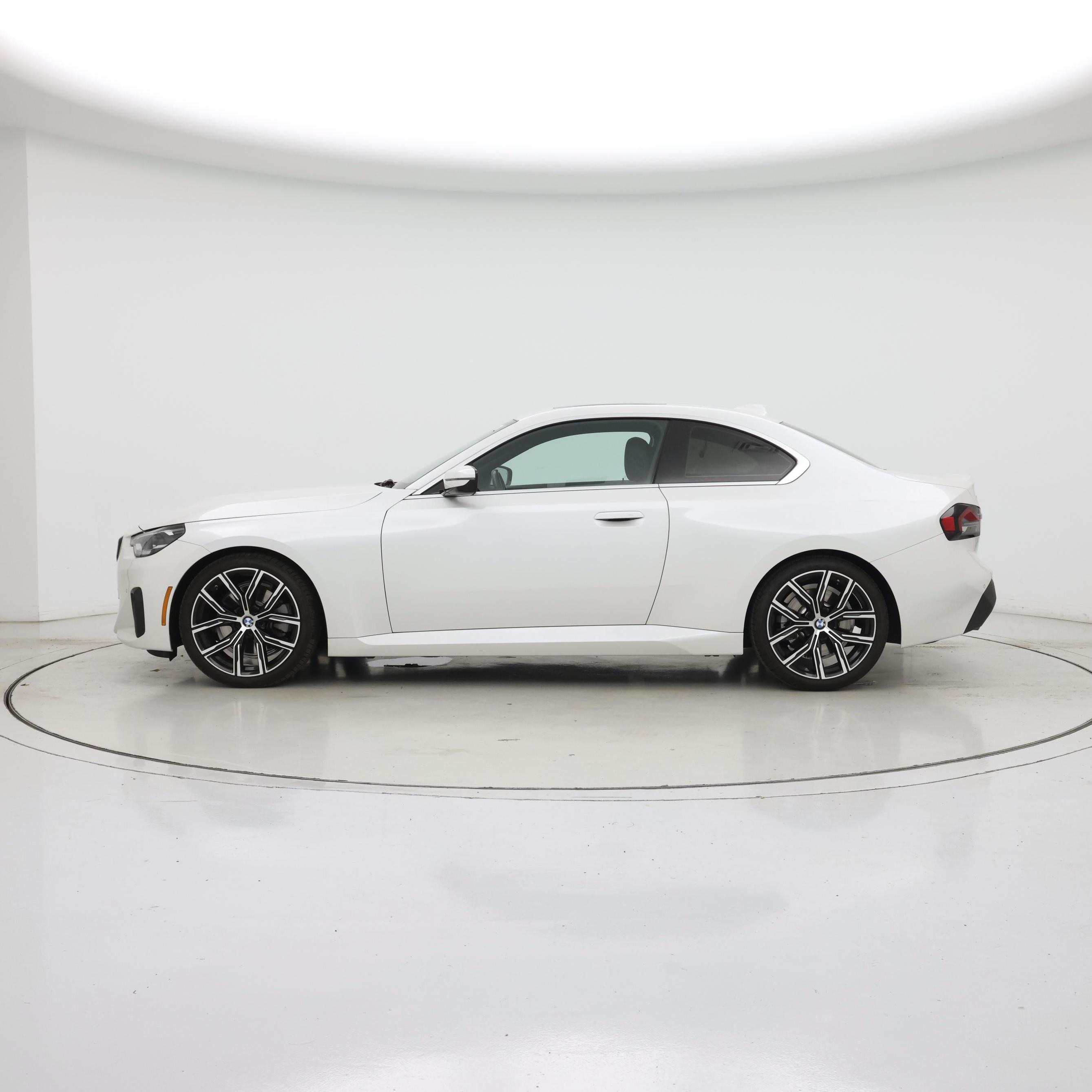 Thumbnail: 2022 BMW 2 Series - 3