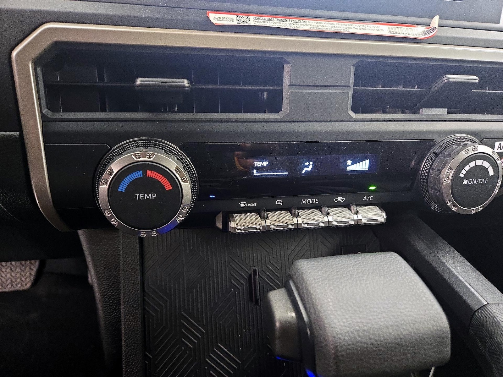 2025 Toyota Tacoma SR - Photo 17