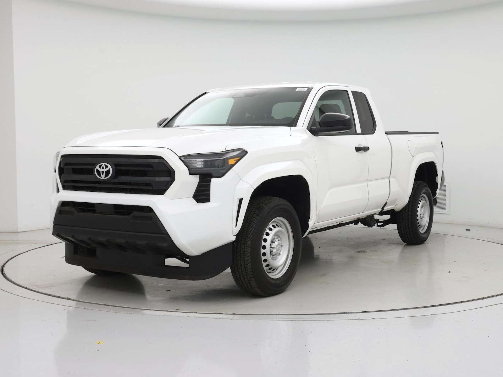 2025 Toyota Tacoma SR - Photo 5