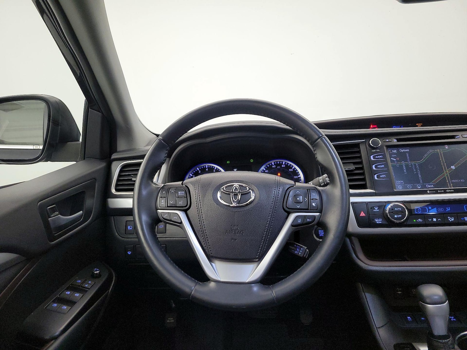 2019 Toyota Highlander XLE - Photo 11
