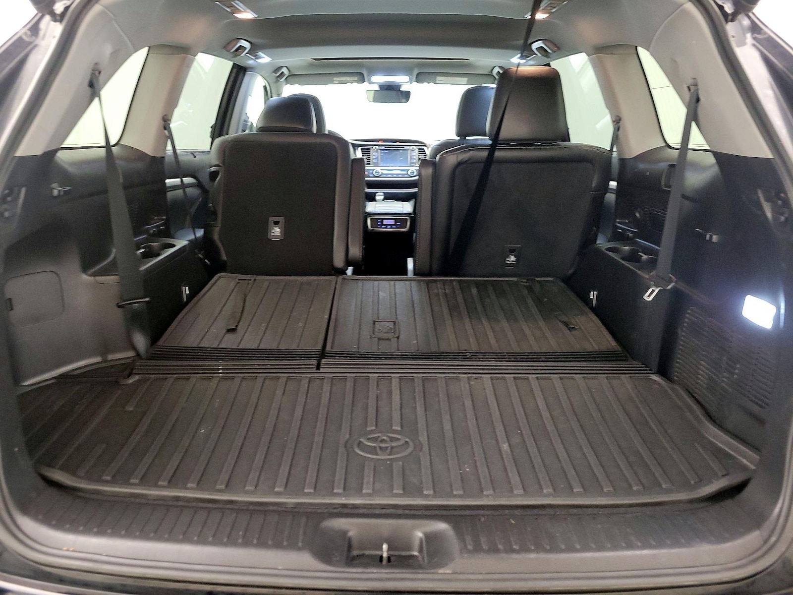 2019 Toyota Highlander XLE - Photo 25
