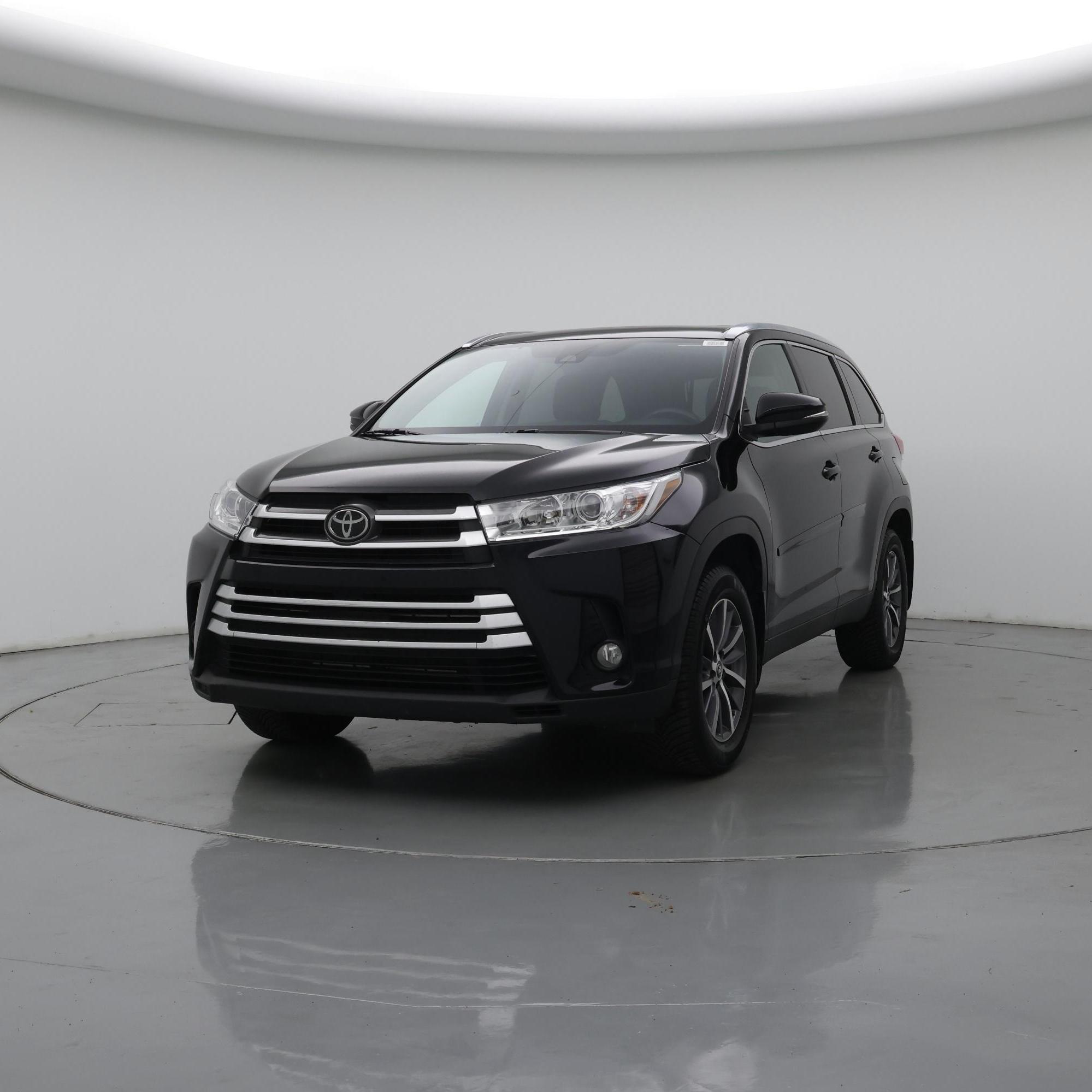 Thumbnail: 2019 Toyota Highlander - 4