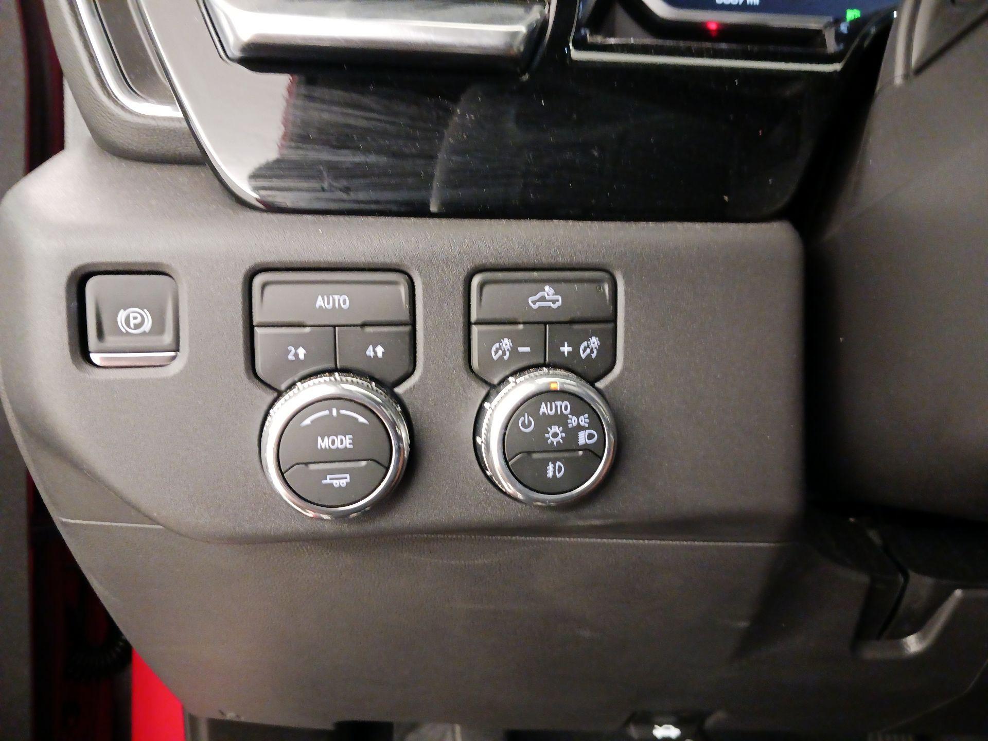 Thumbnail: 2026 GMC Sierra 1500 - 13