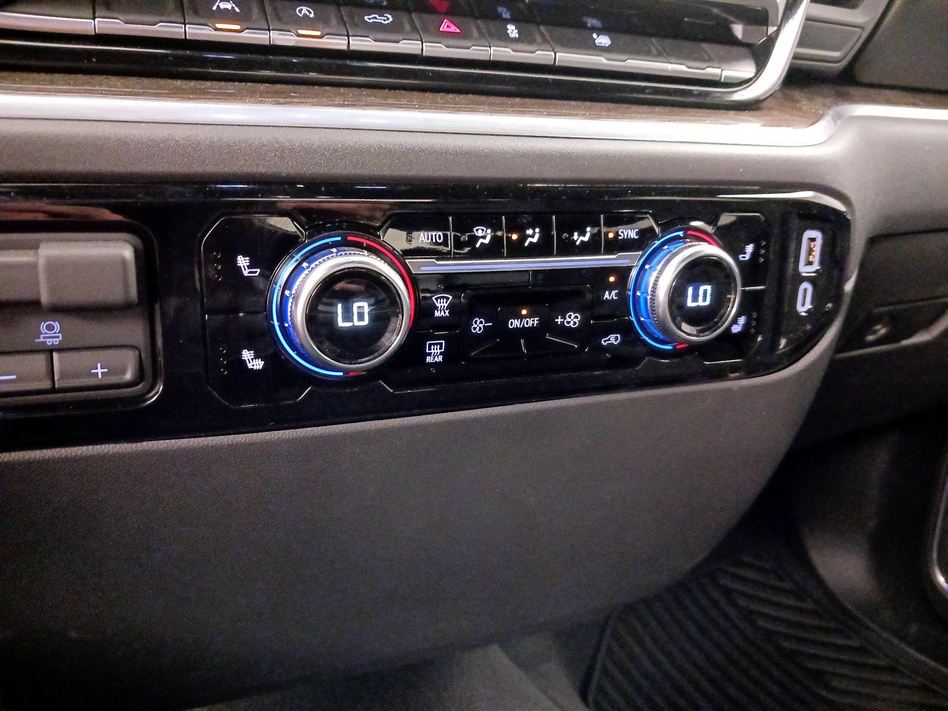 Thumbnail: 2026 GMC Sierra 1500 - 17
