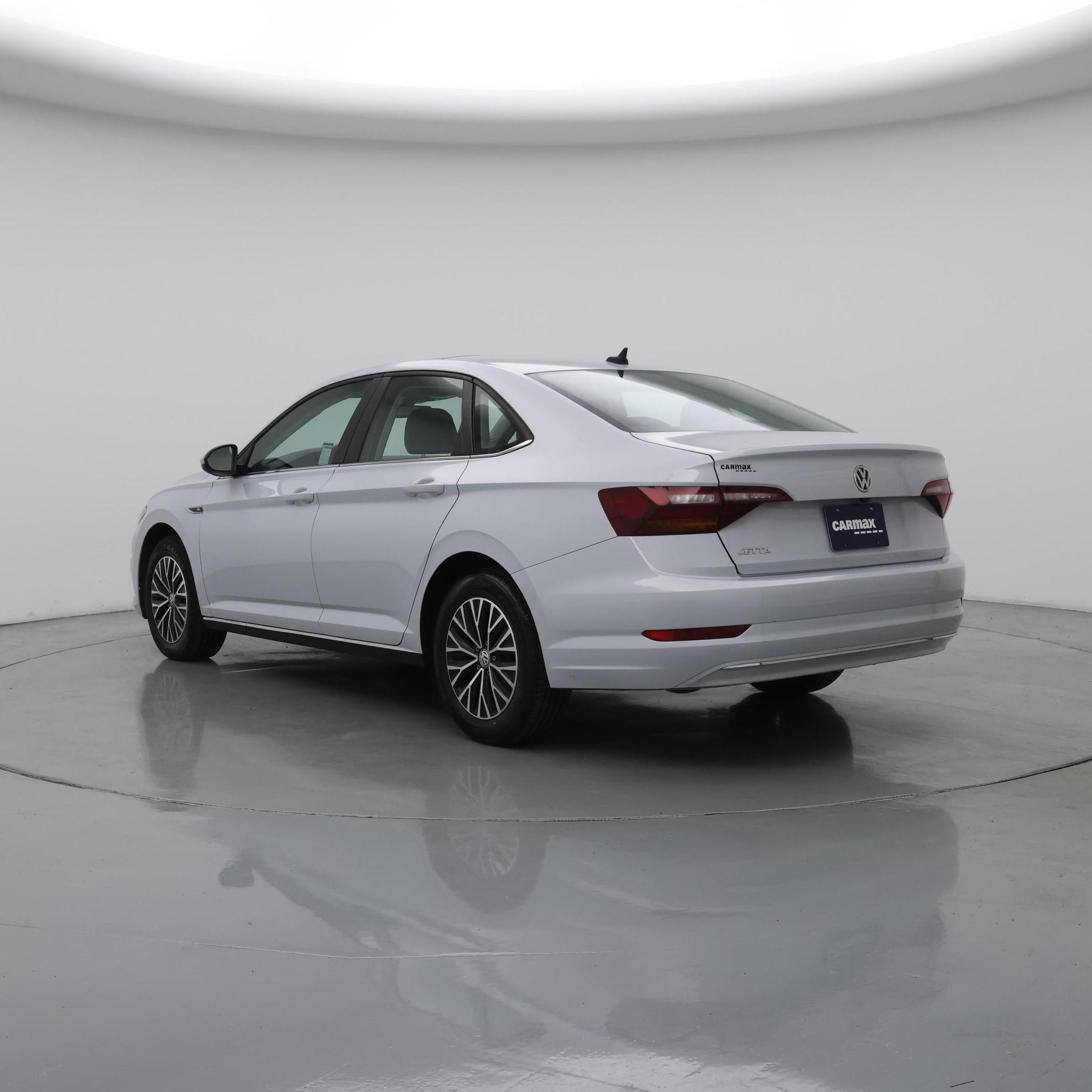 Thumbnail: 2019 Volkswagen Jetta - 2