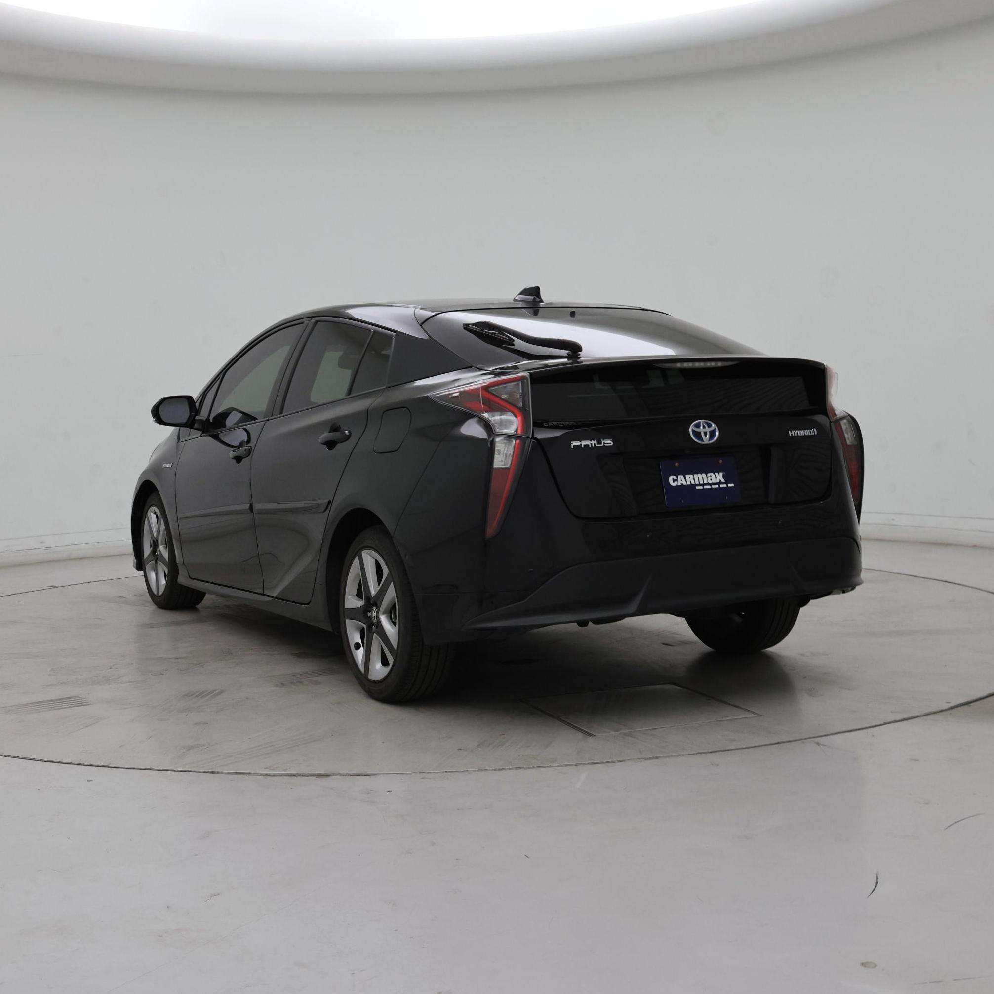 Thumbnail: 2017 Toyota Prius - 2
