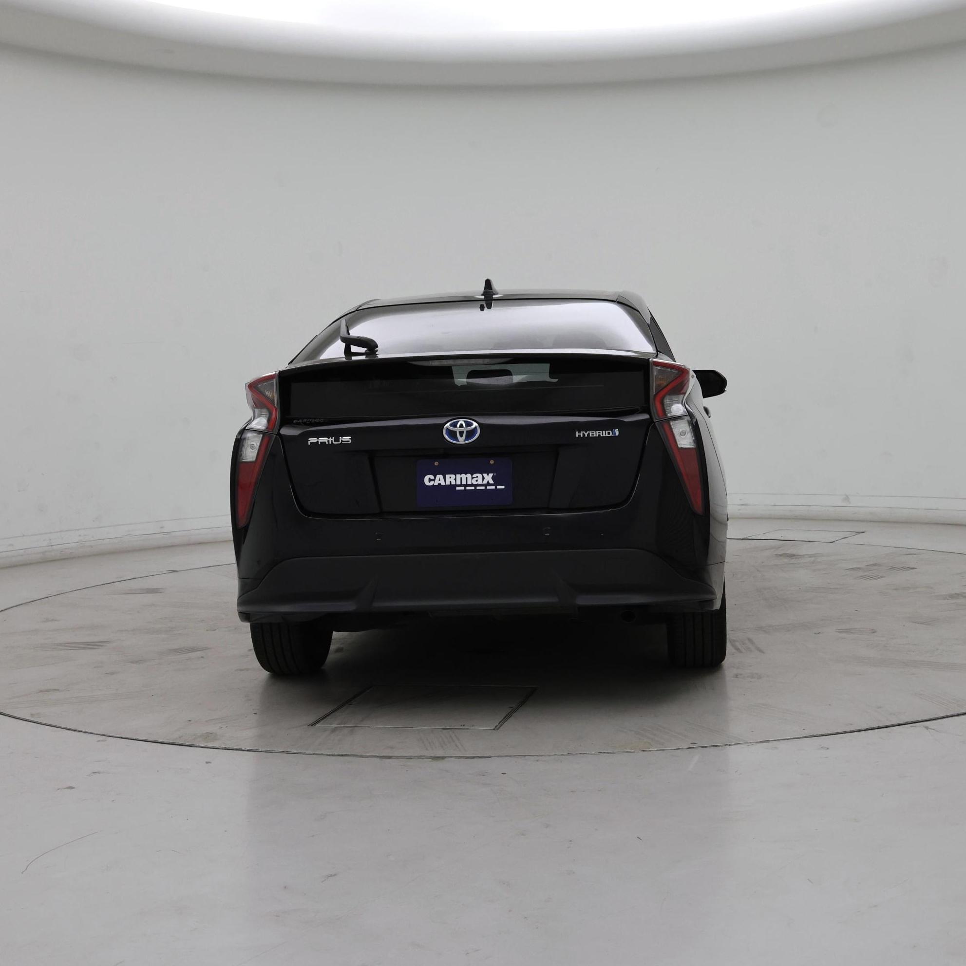 Thumbnail: 2017 Toyota Prius - 6