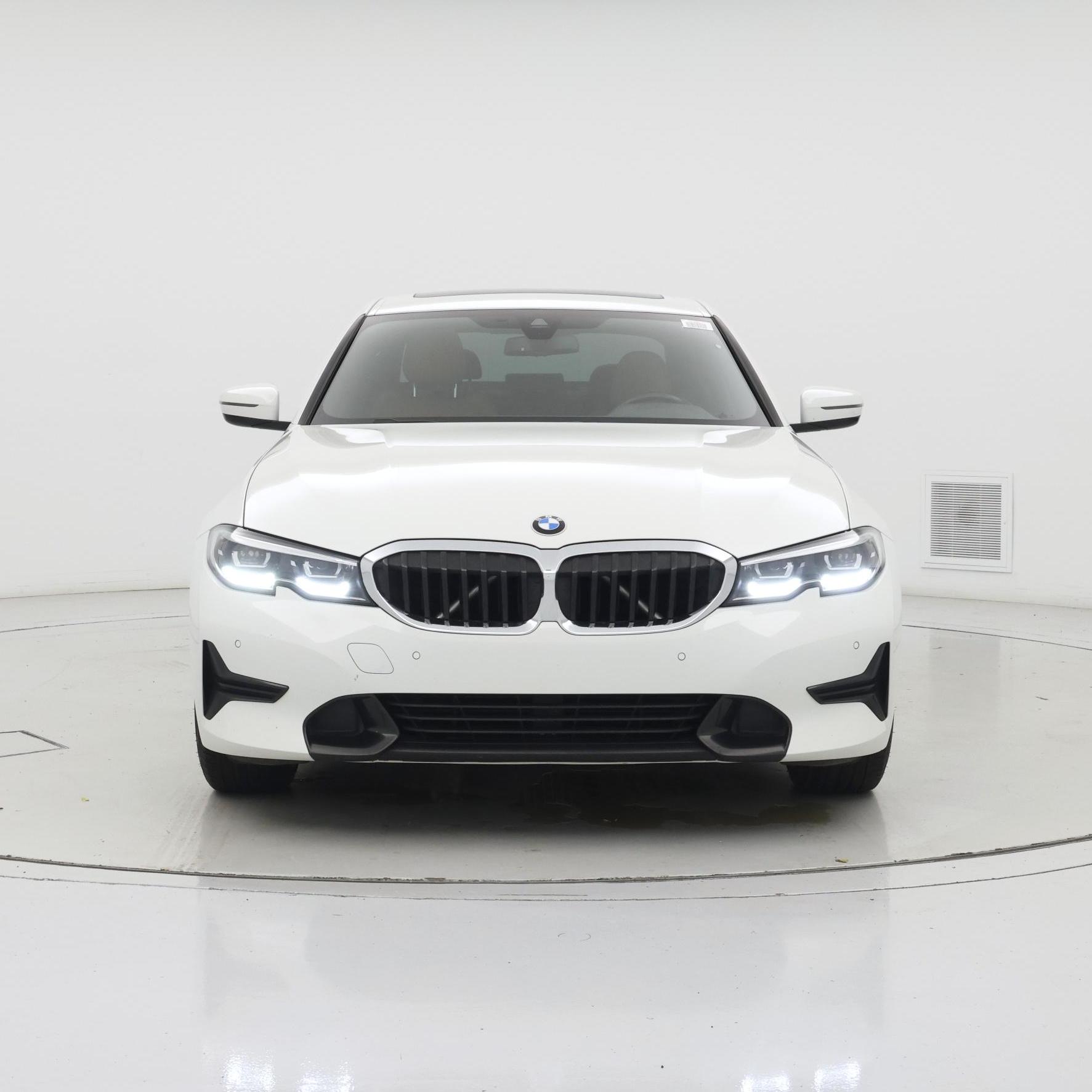 Thumbnail: 2021 BMW 3 Series - 5