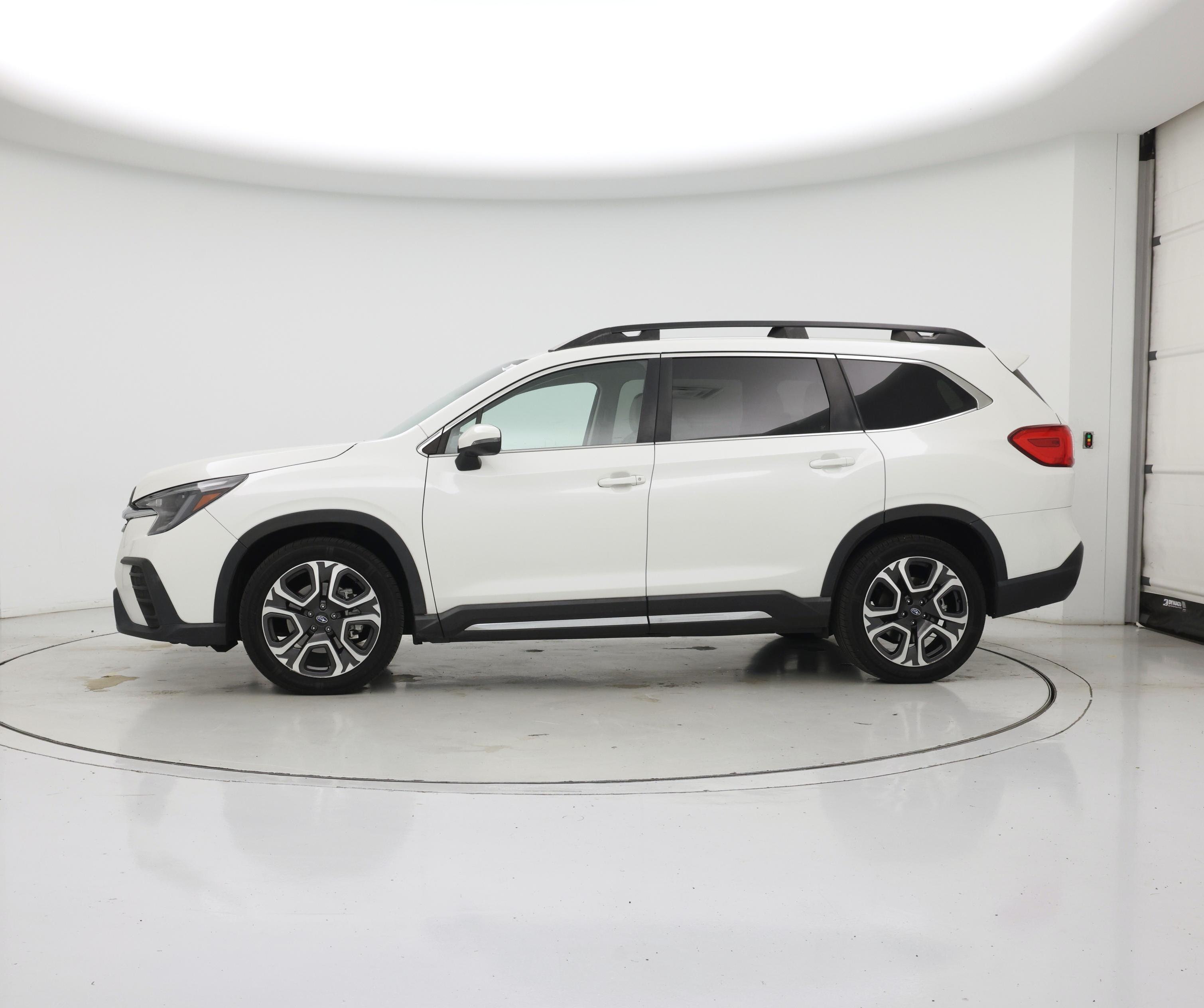 Thumbnail: 2023 Subaru Ascent - 3