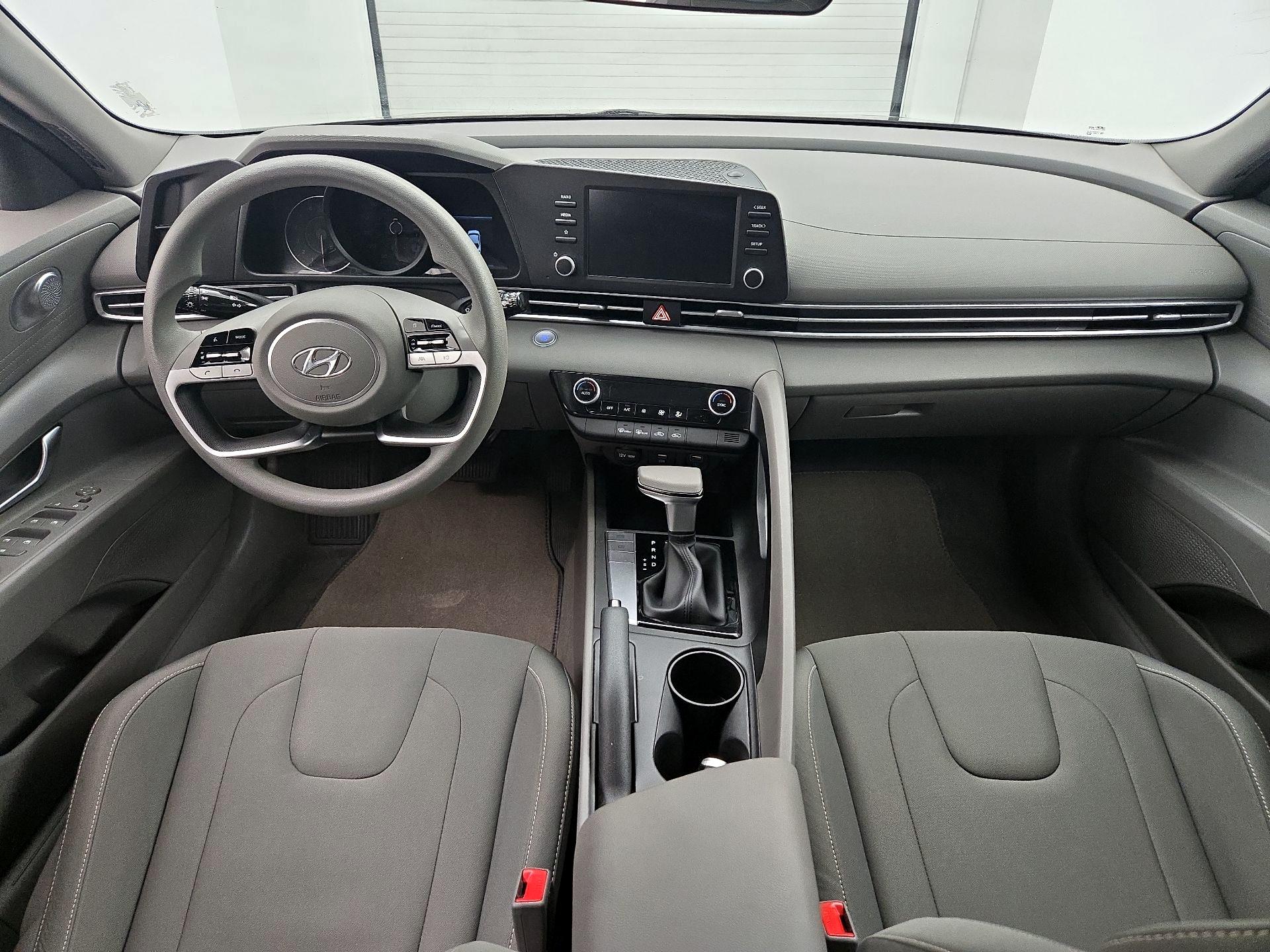 Thumbnail: 2023 Hyundai Elantra - 9