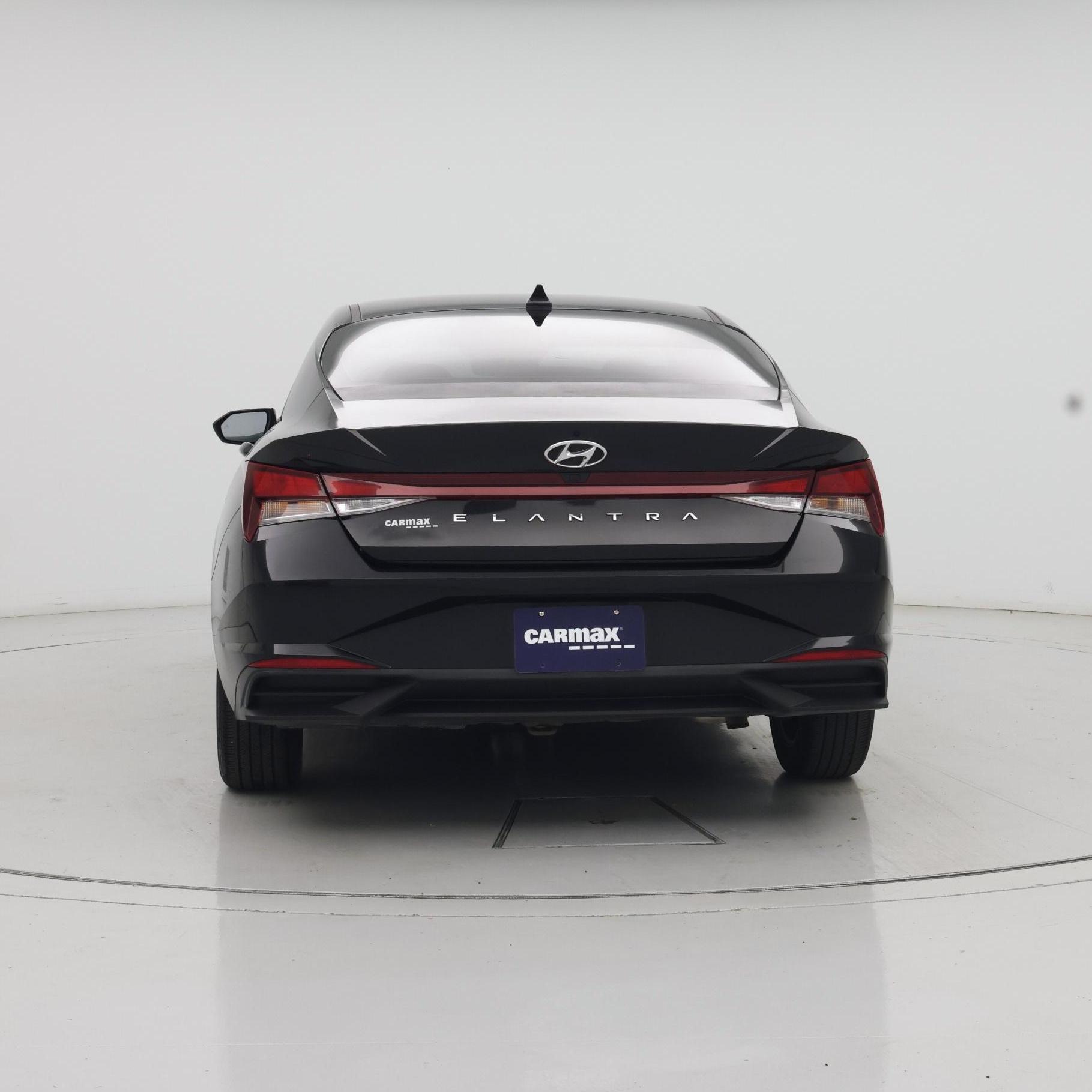 Thumbnail: 2023 Hyundai Elantra - 6