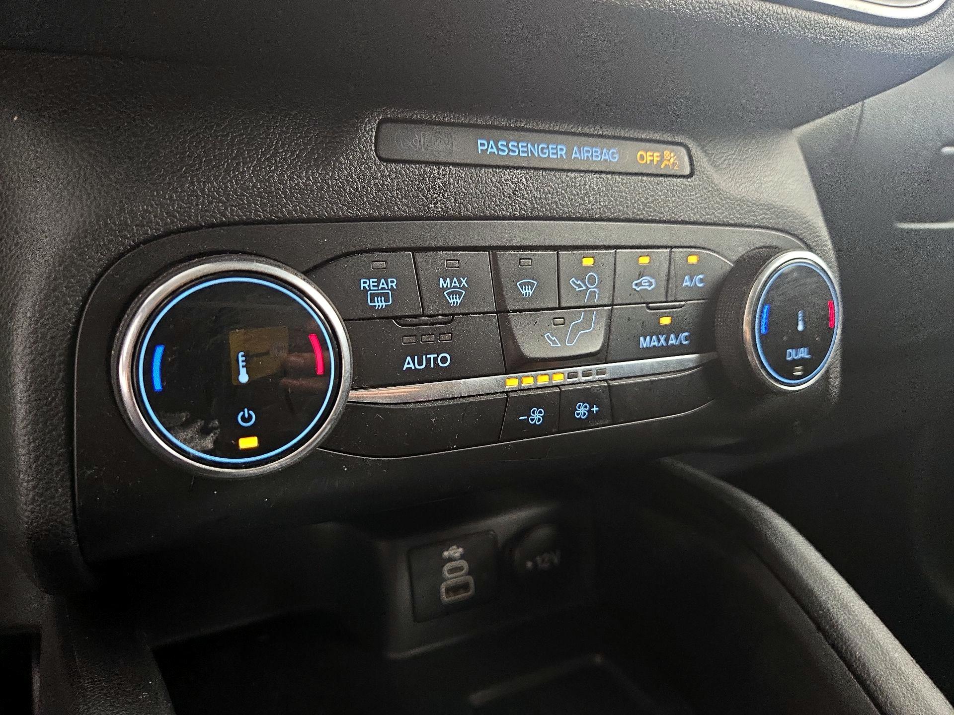 Thumbnail: 2024 Ford Escape - 16