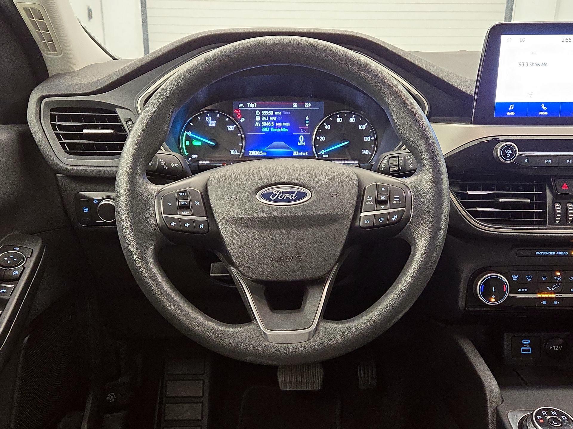 Thumbnail: 2022 Ford Escape - 10
