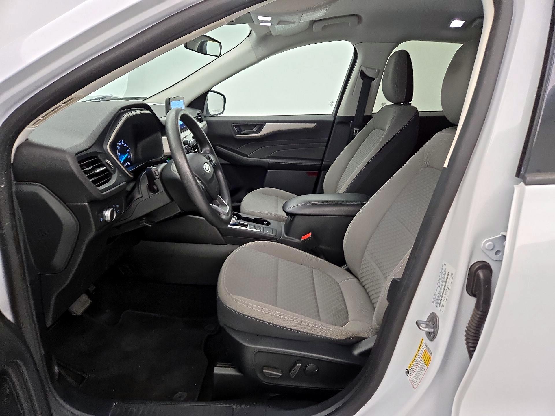 Thumbnail: 2022 Ford Escape - 11