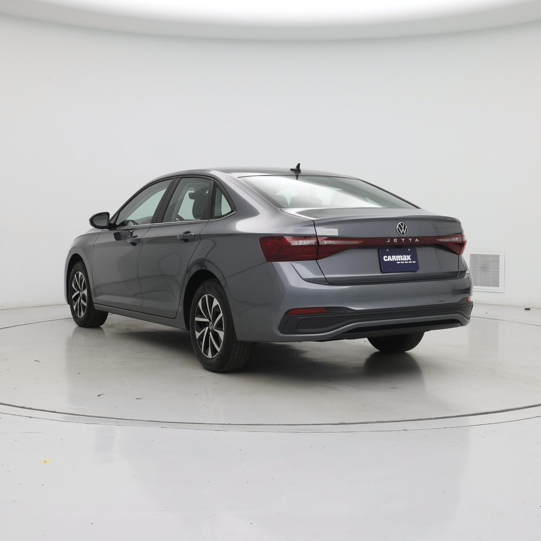 Thumbnail: 2025 Volkswagen Jetta - 2