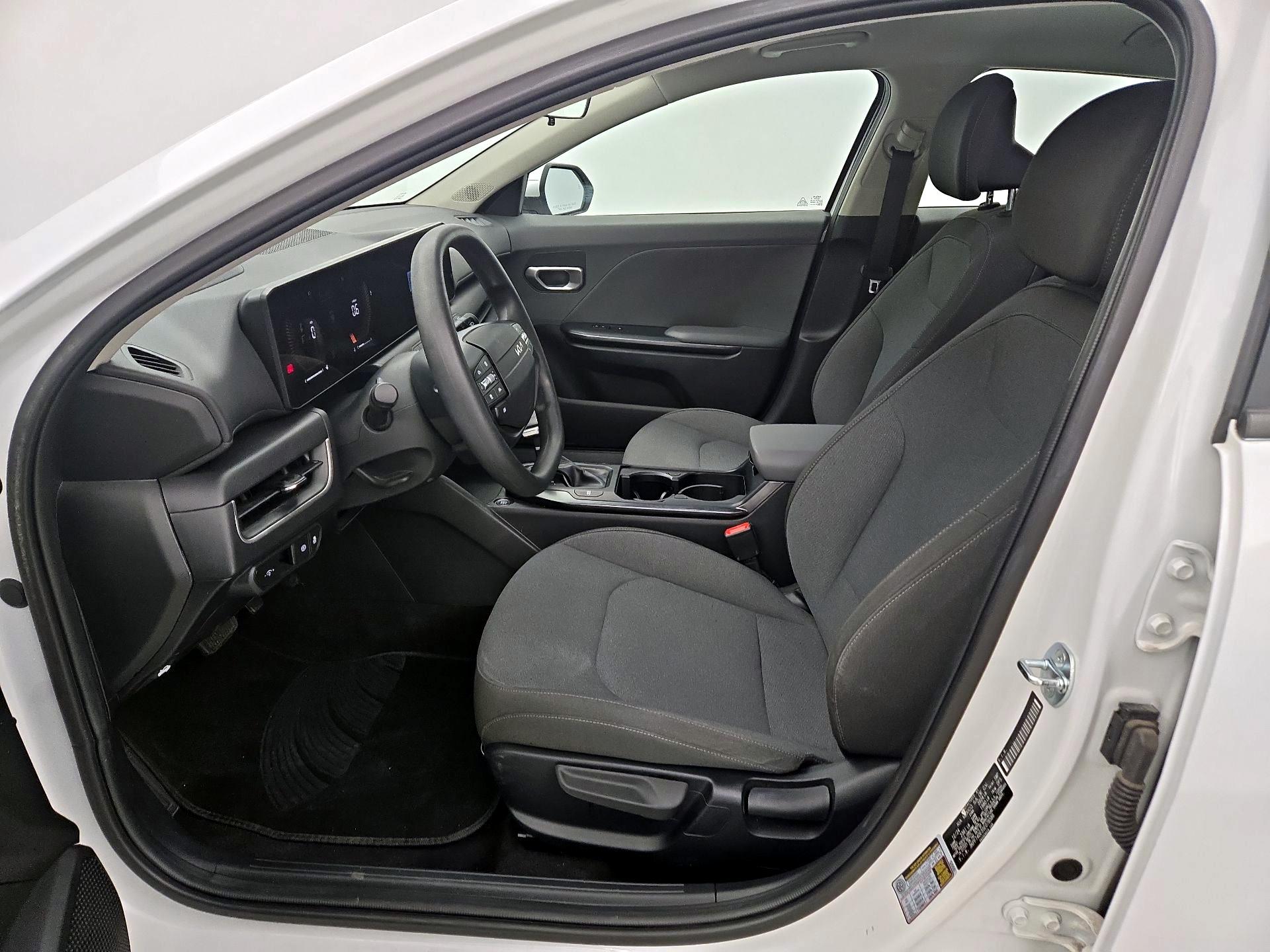 Thumbnail: 2025 Kia K4 - 11