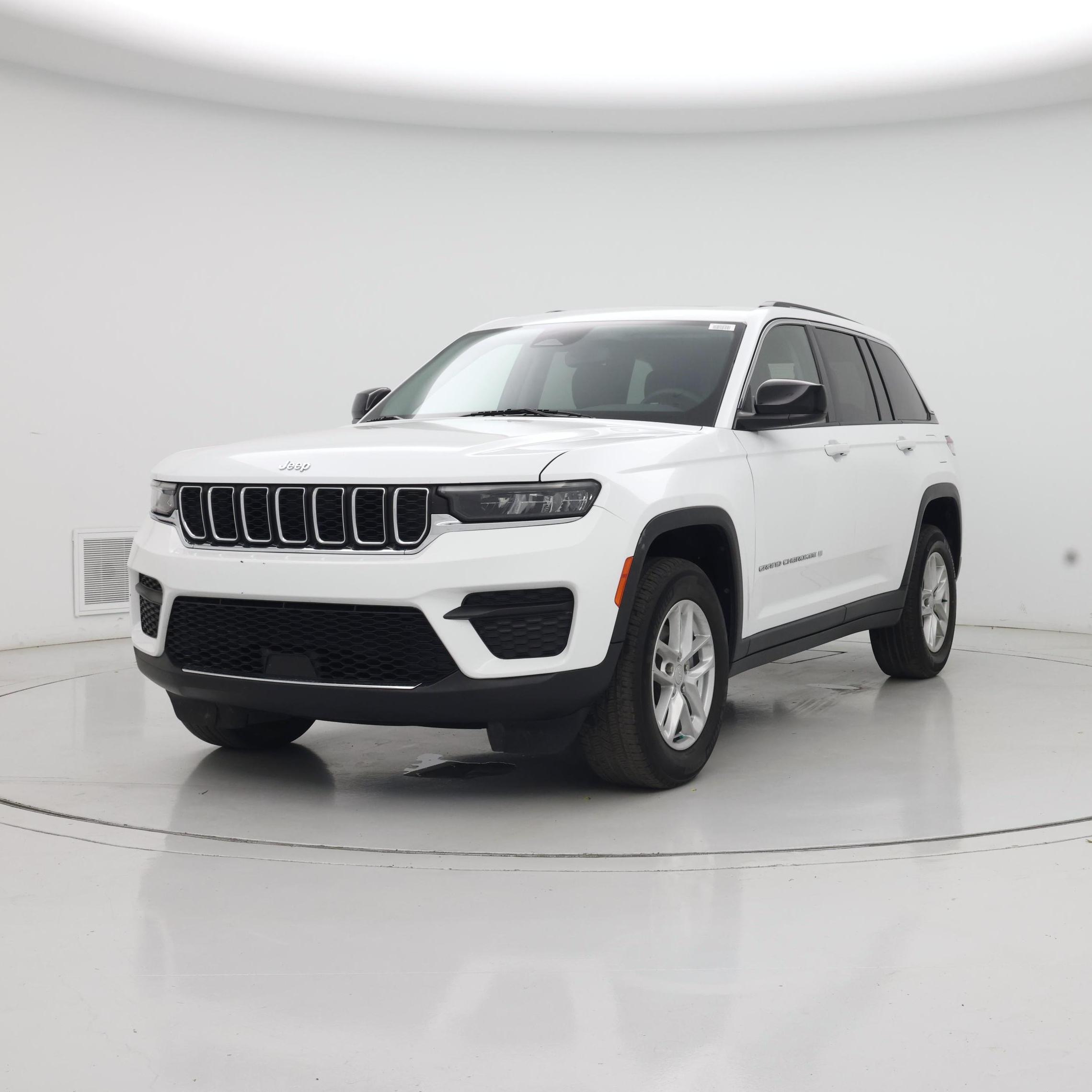 Thumbnail: 2023 Jeep Grand Cherokee - 4