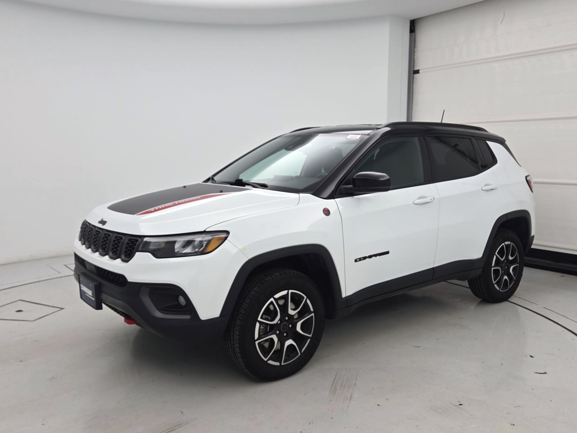 Thumbnail: 2025 Jeep Compass - 3