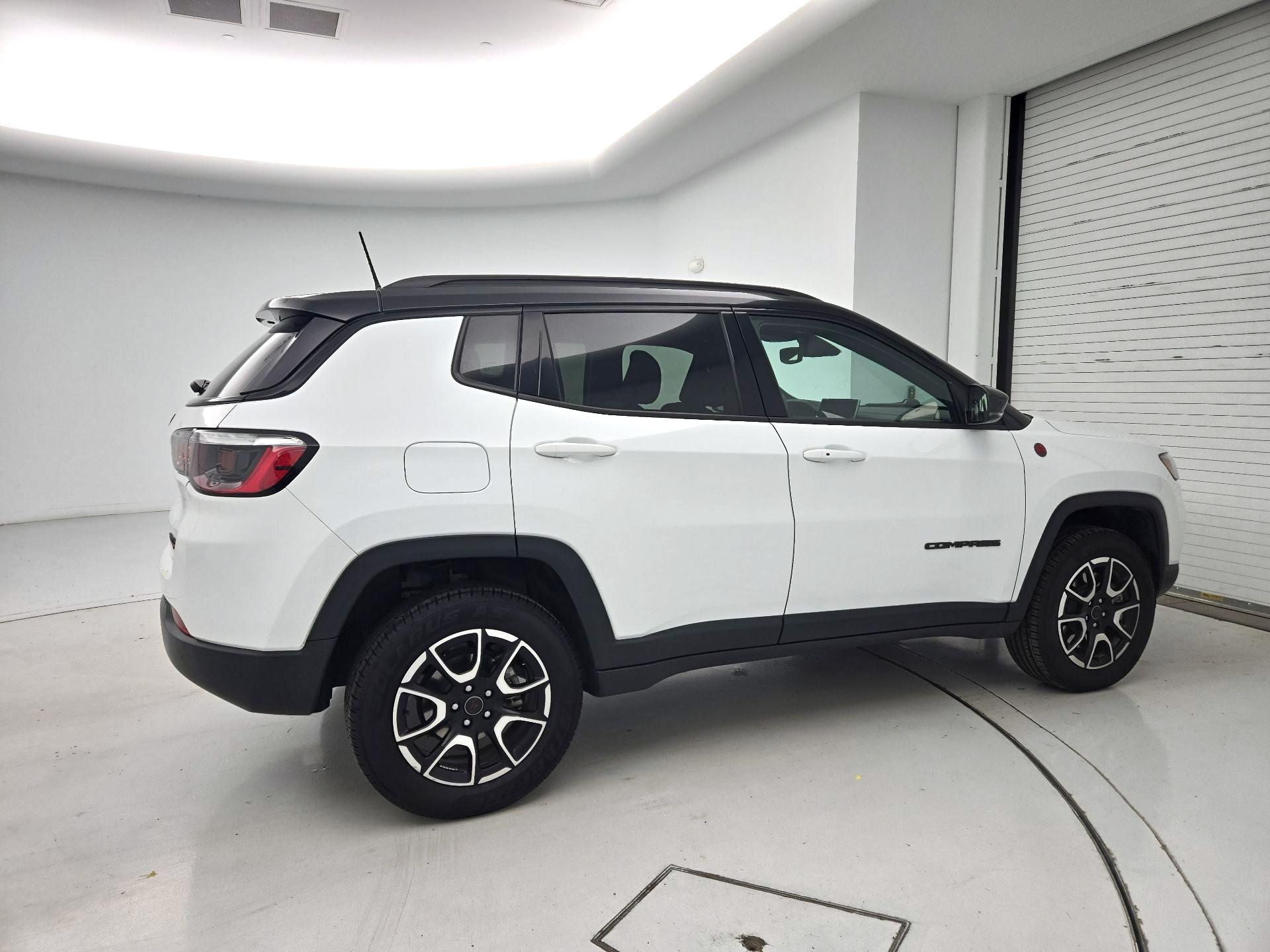 Thumbnail: 2025 Jeep Compass - 4
