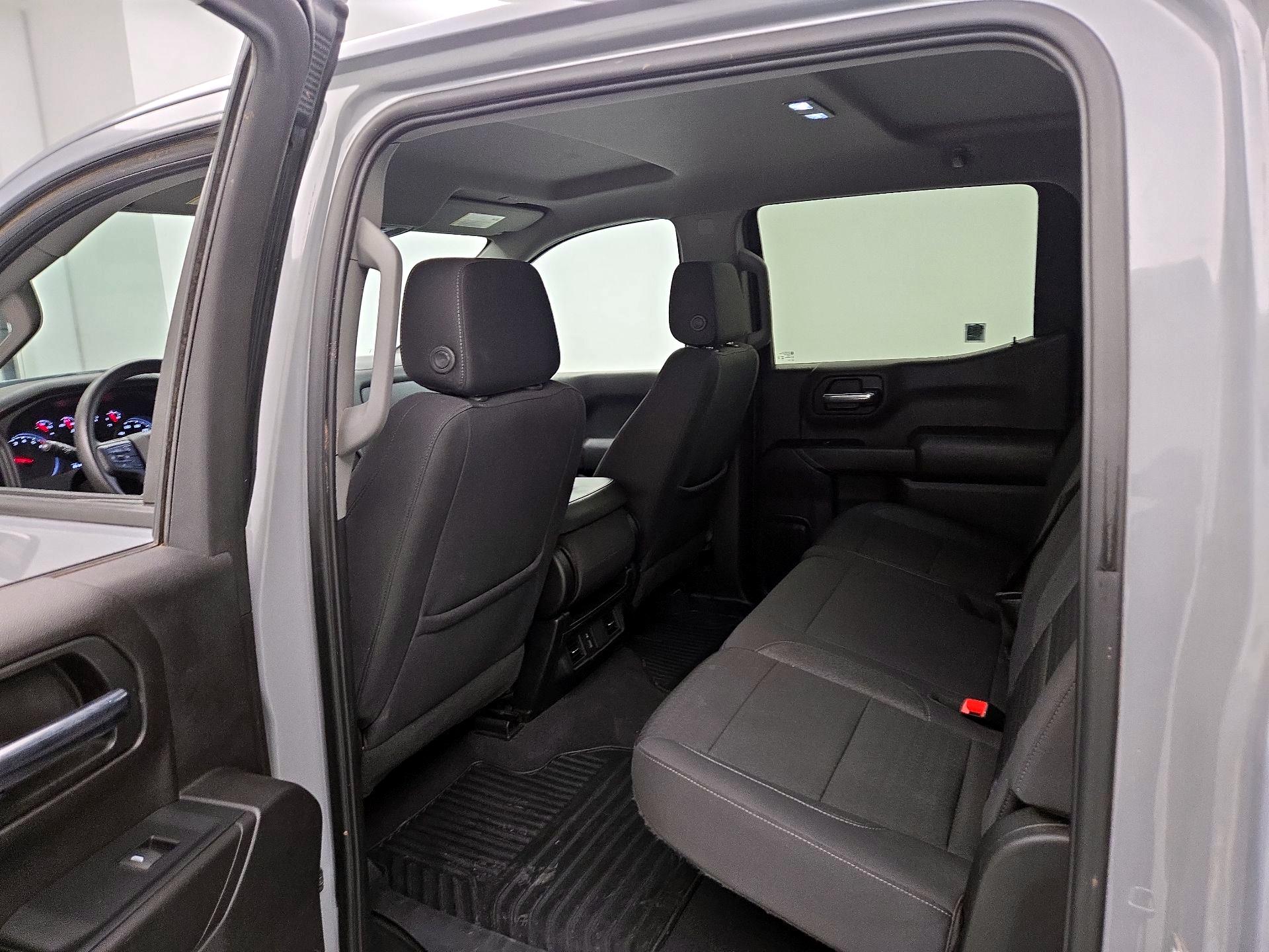 Thumbnail: 2024 Chevrolet Silverado 1500 - 19