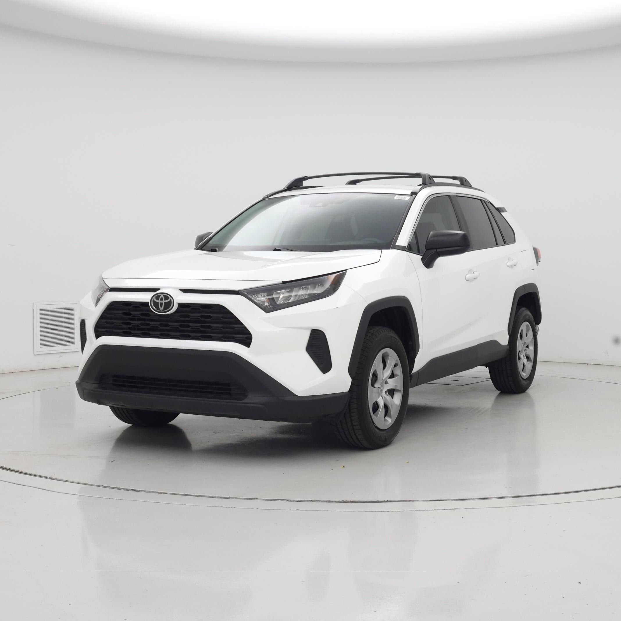 Thumbnail: 2021 Toyota RAV4 - 4