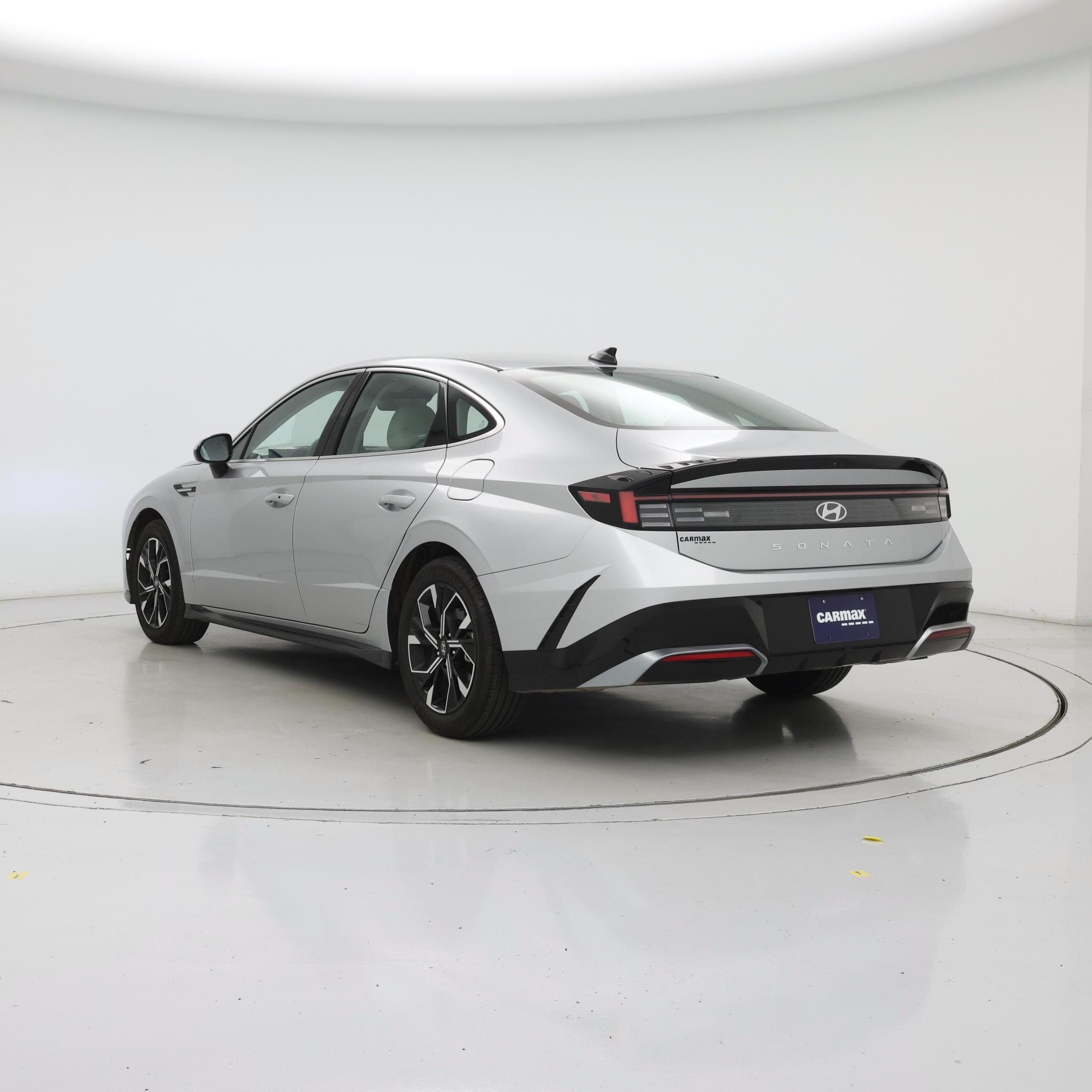 Thumbnail: 2025 Hyundai Sonata - 2