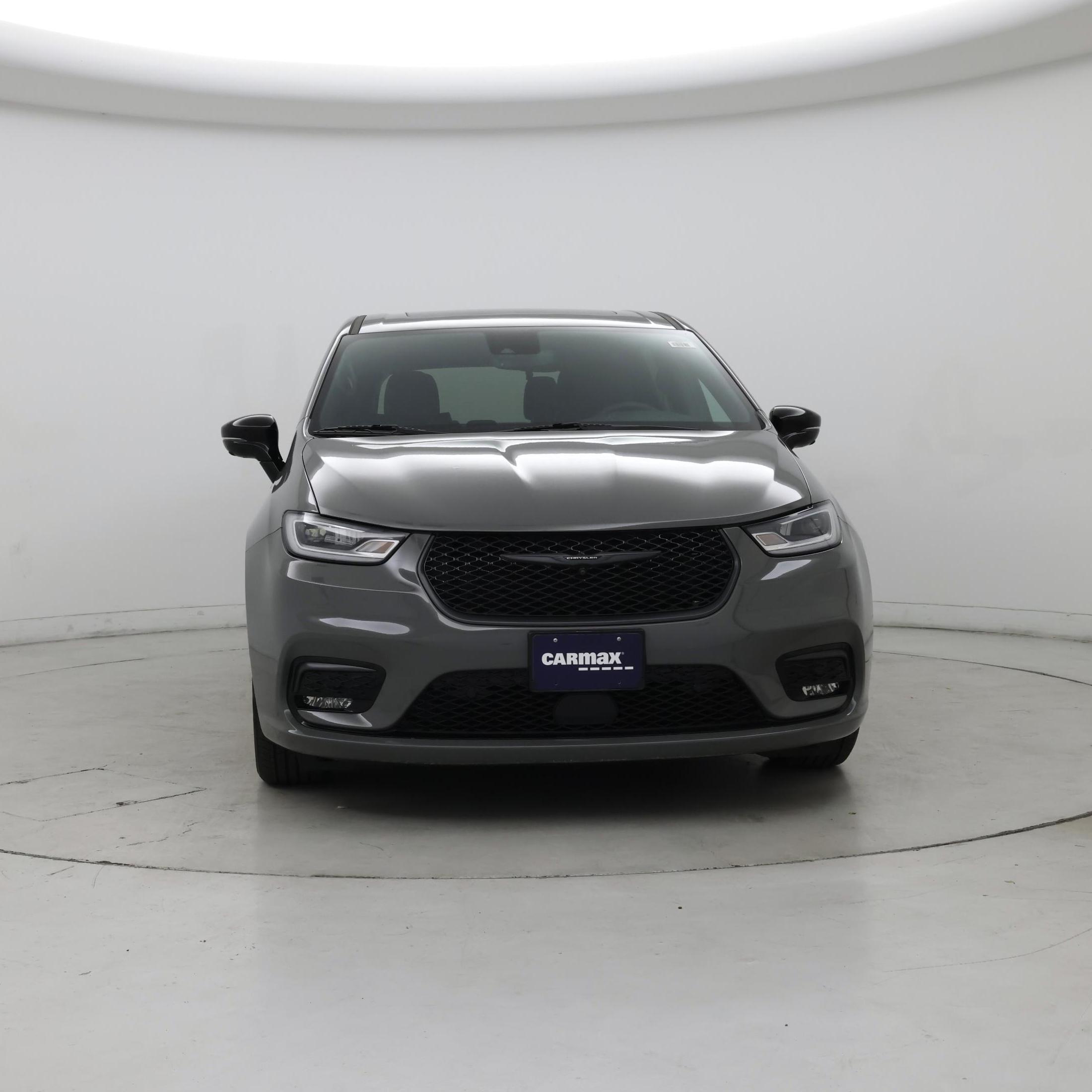 Thumbnail: 2023 Chrysler Pacifica - 5