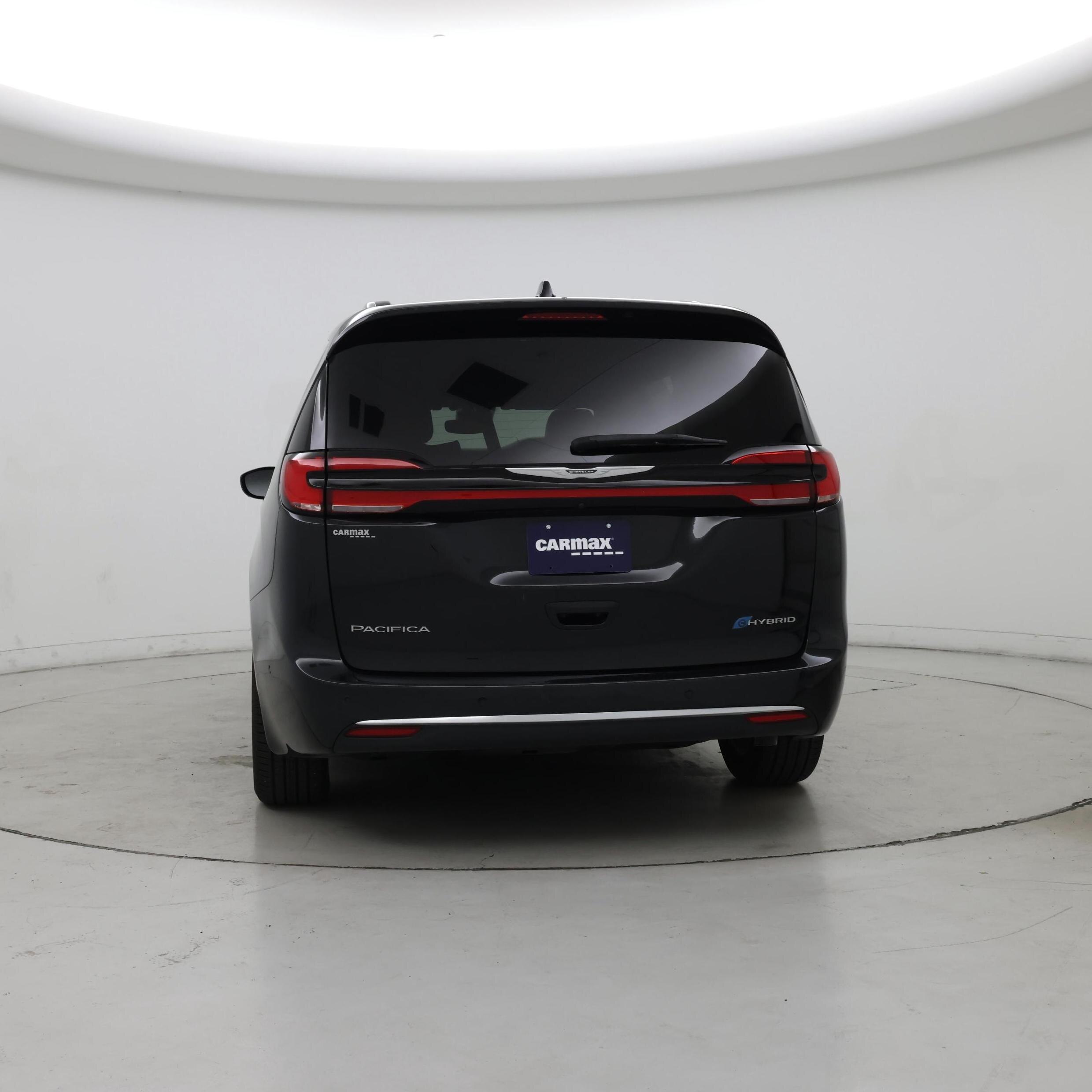 Thumbnail: 2023 Chrysler Pacifica - 6